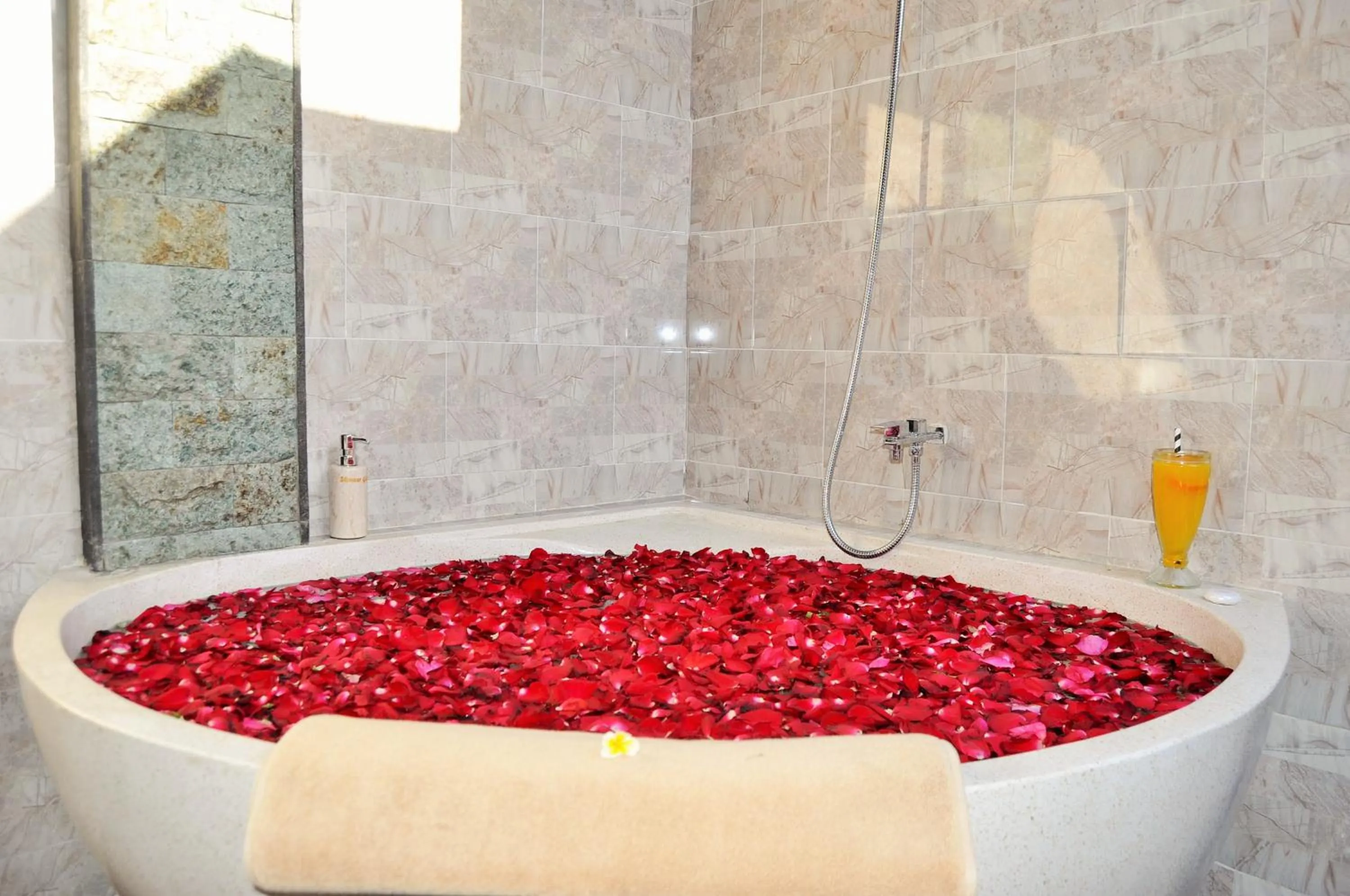 Bathroom in Reynten Hill