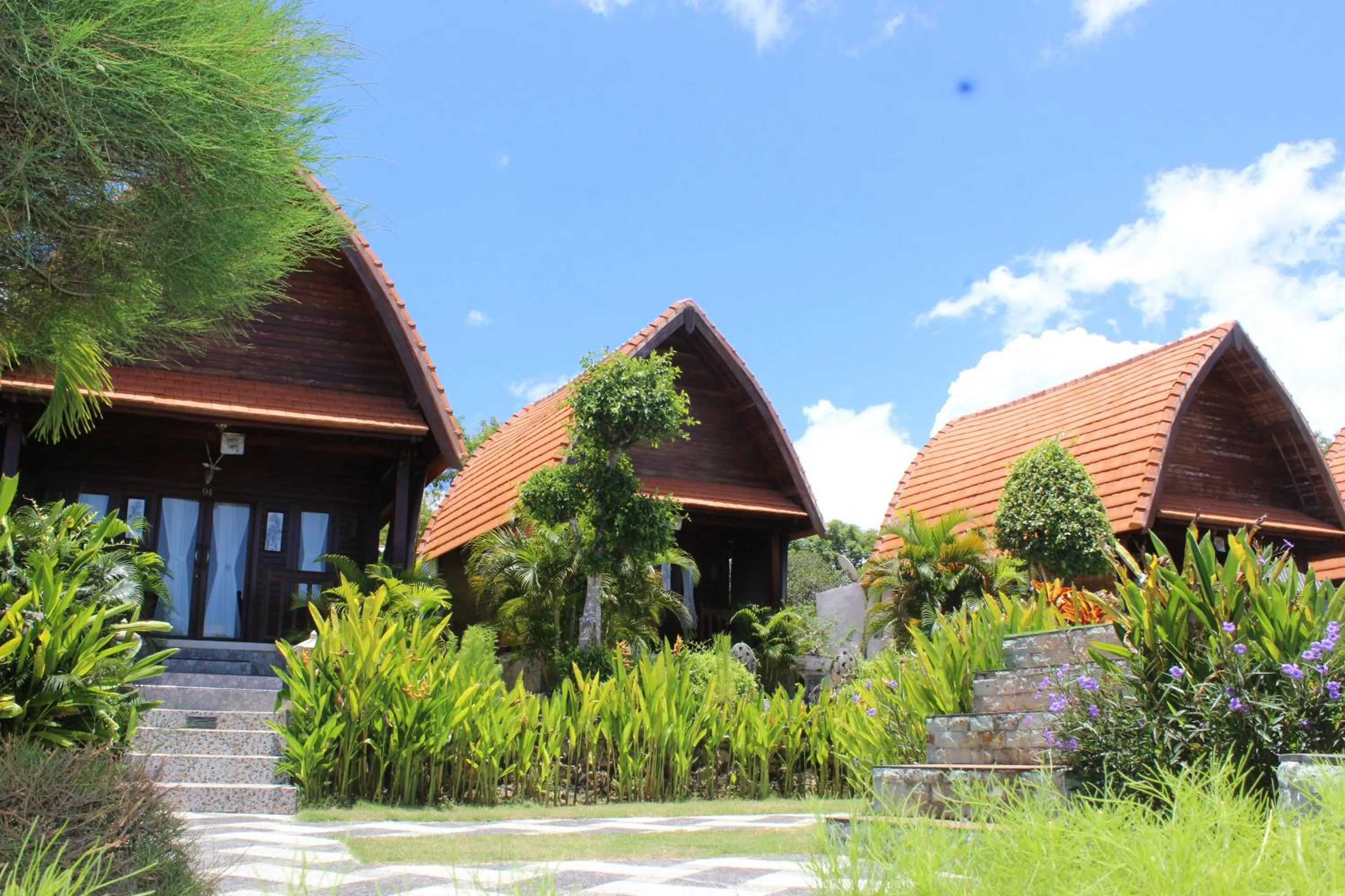 Property building in Reynten Hill