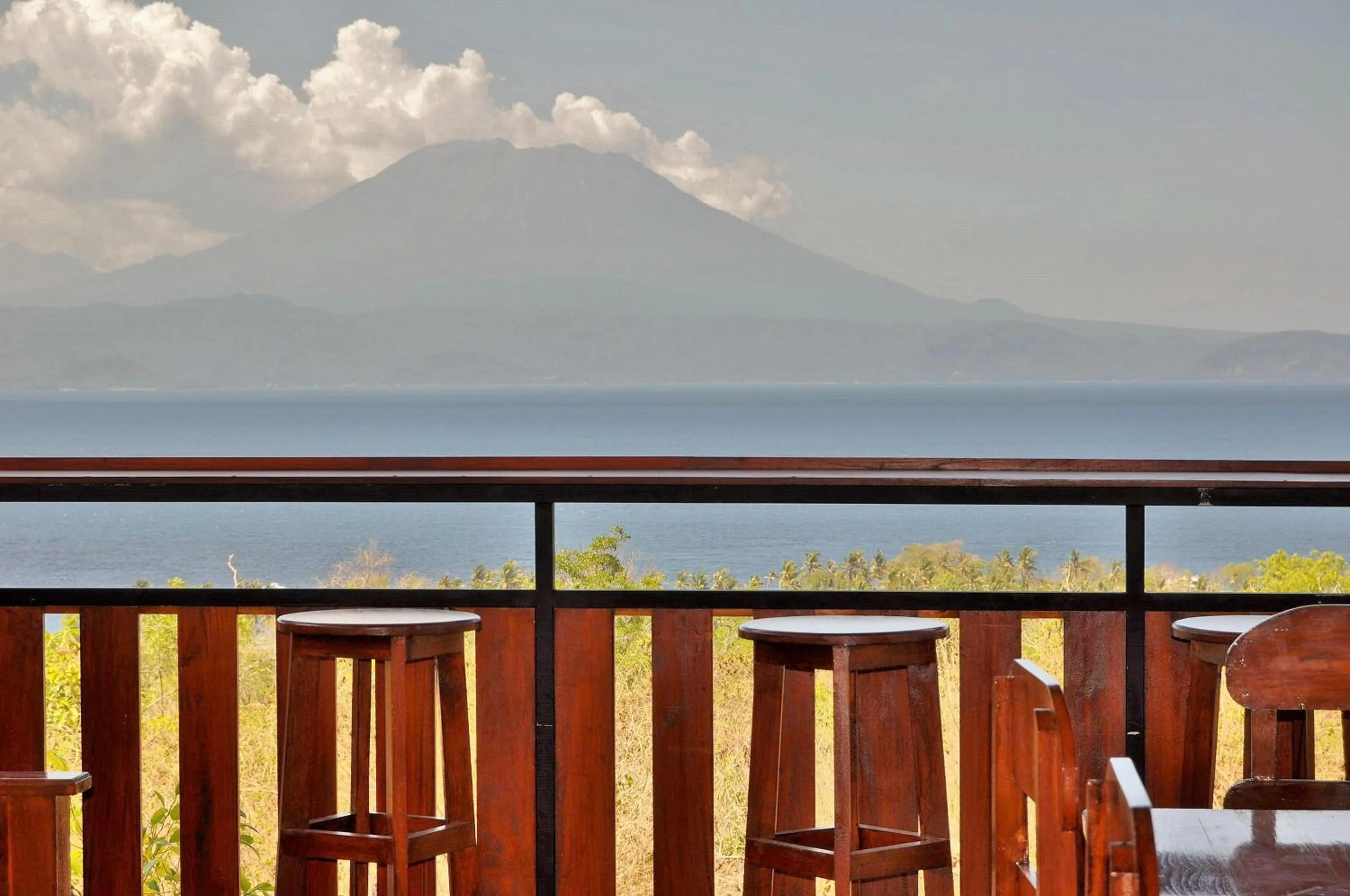 Restaurant/places to eat in Reynten Hill