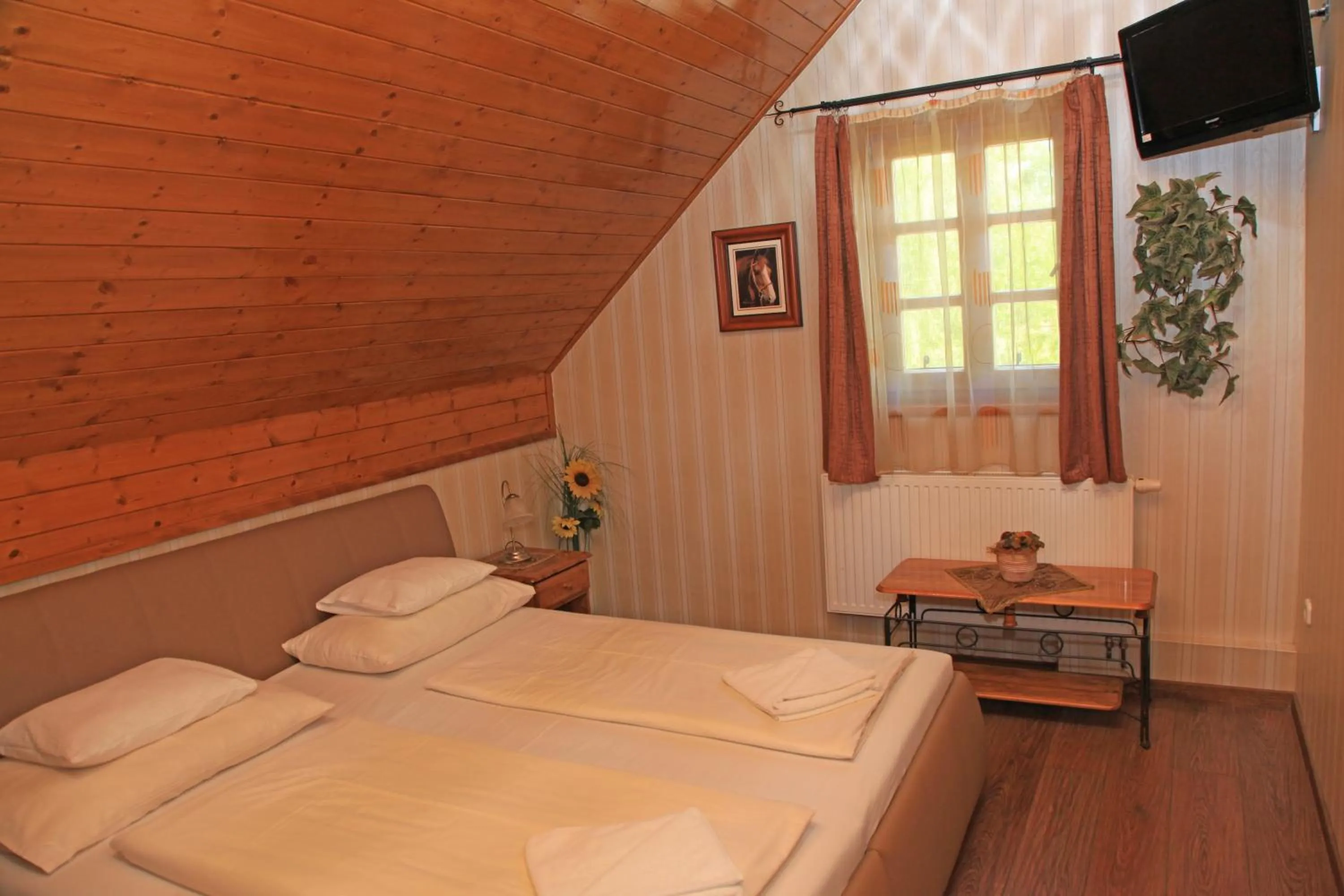 Bed in Berényi Fogadó