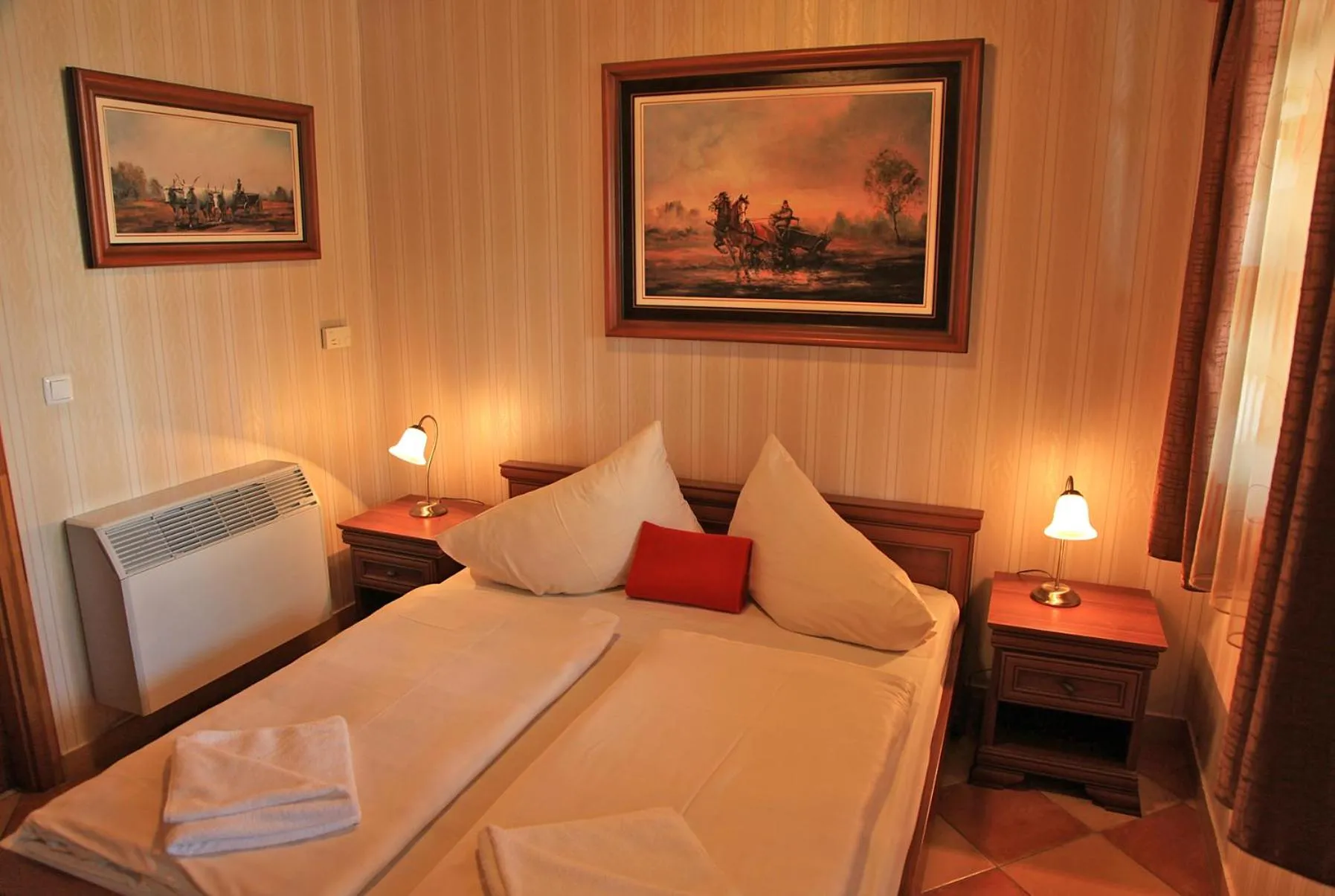 Bed in Berényi Fogadó