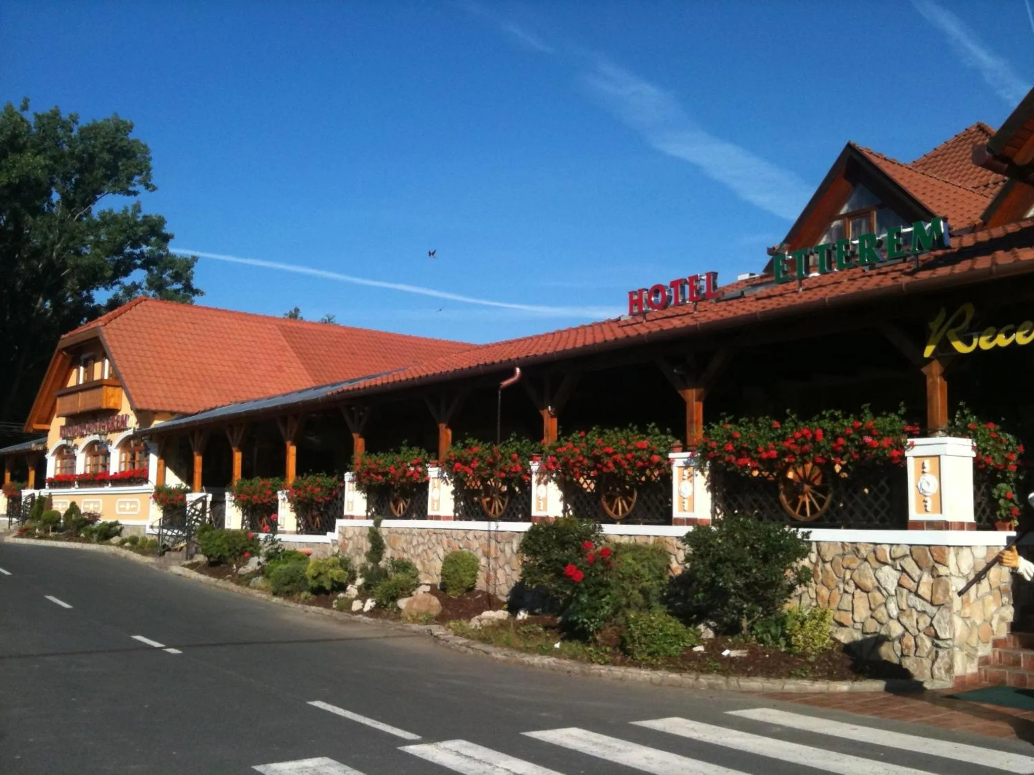 Property building in Berényi Fogadó