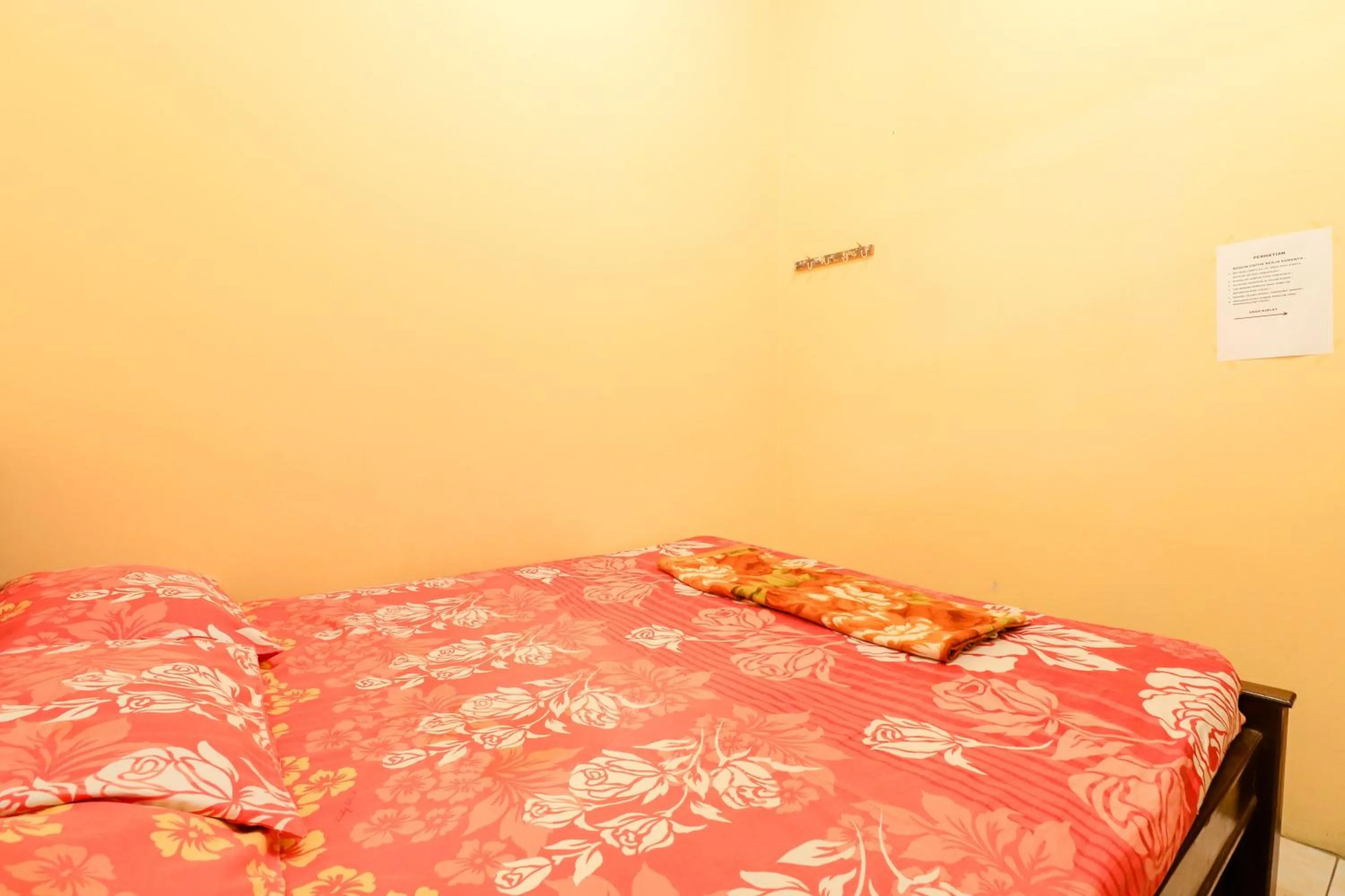 Bedroom, Bed in Penginapan Roro Mendut Syariah