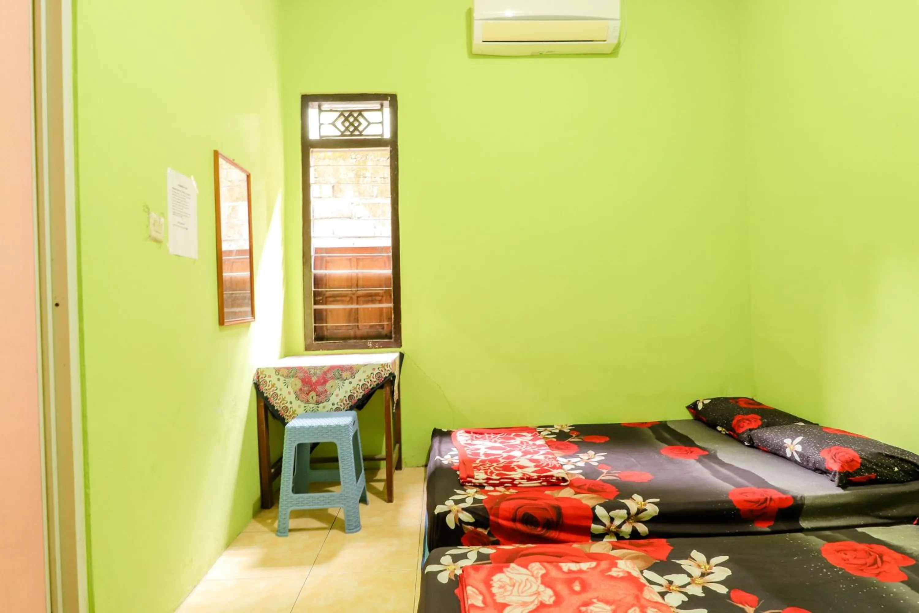 Bedroom, Bed in Penginapan Roro Mendut Syariah