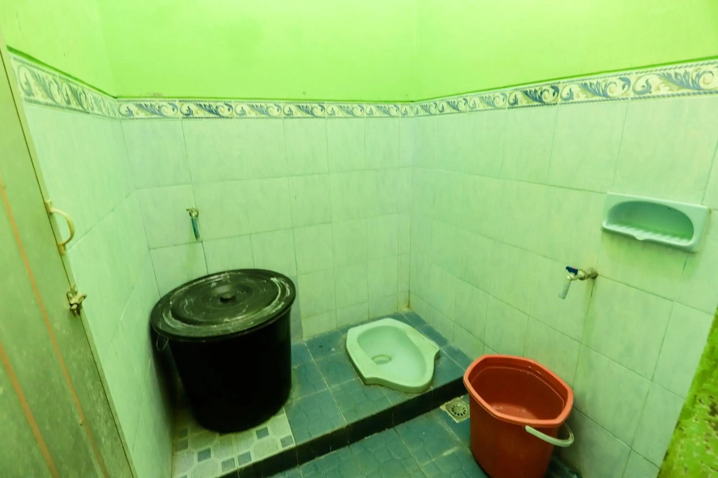 Standard Double Room in Penginapan Roro Mendut Syariah Standard Double Room in Penginapan Roro Mendut Syariah