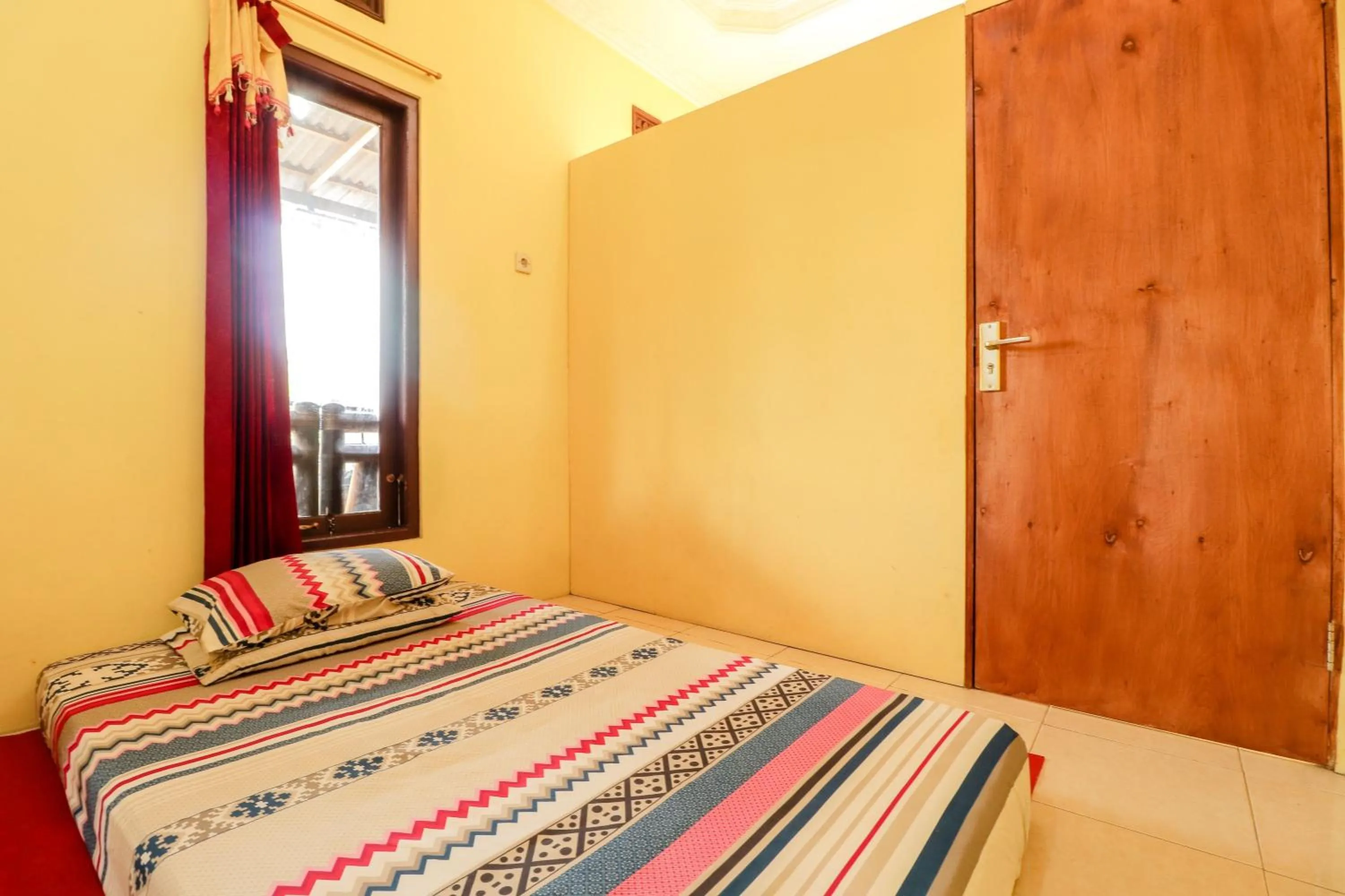 Bedroom, Bed in Penginapan Roro Mendut Syariah