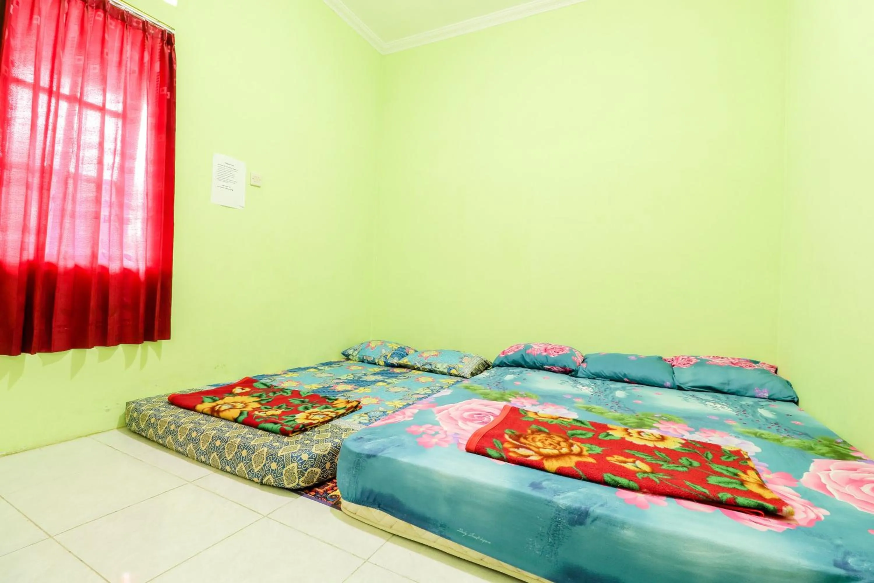 Bedroom, Bed in Penginapan Roro Mendut Syariah