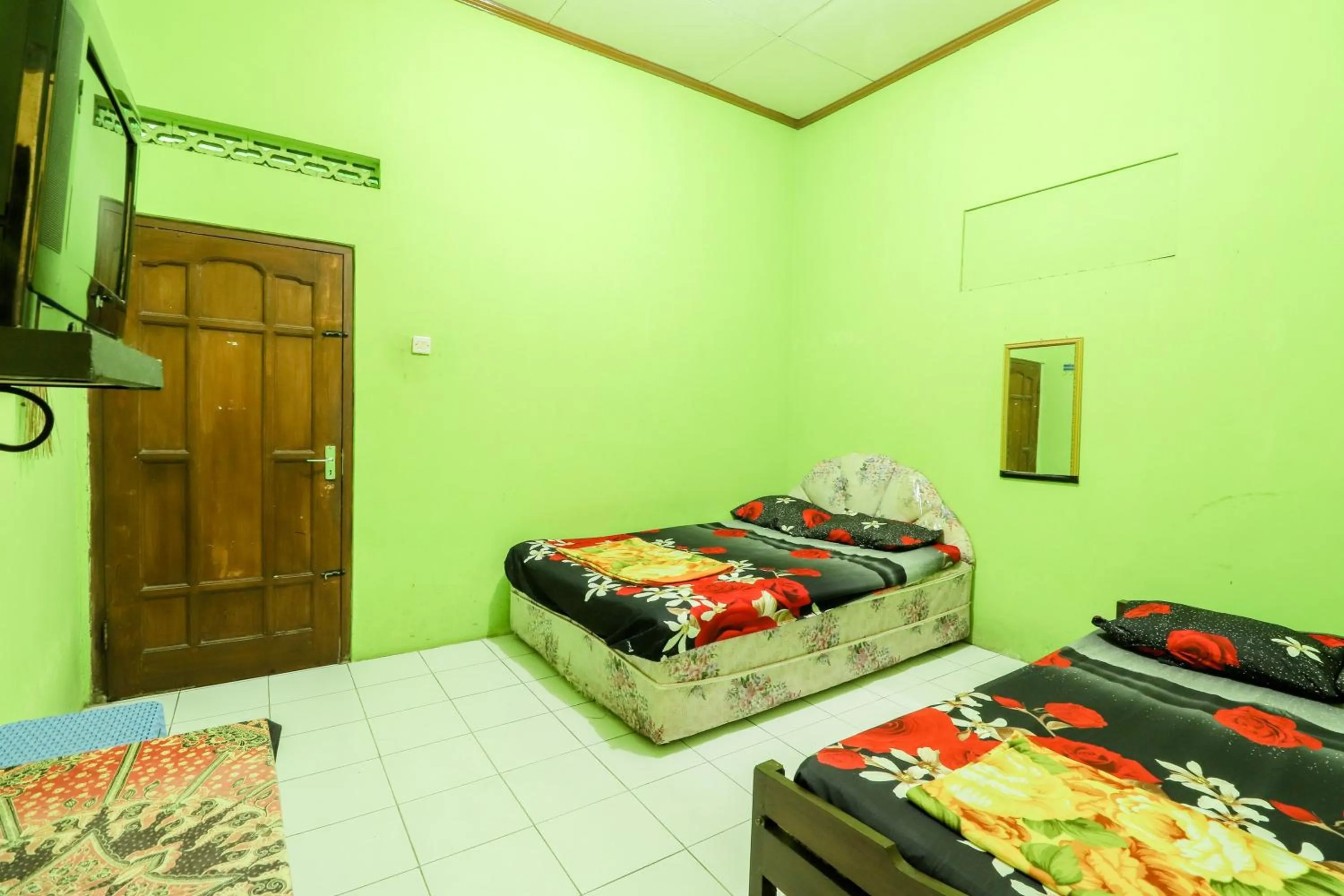 Bedroom, Bed in Penginapan Roro Mendut Syariah