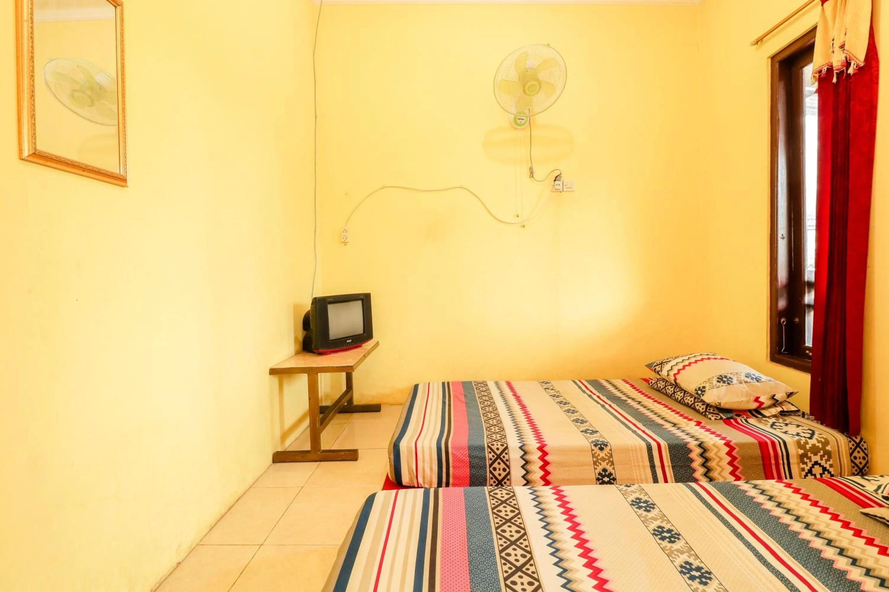 Bedroom, Bed in Penginapan Roro Mendut Syariah