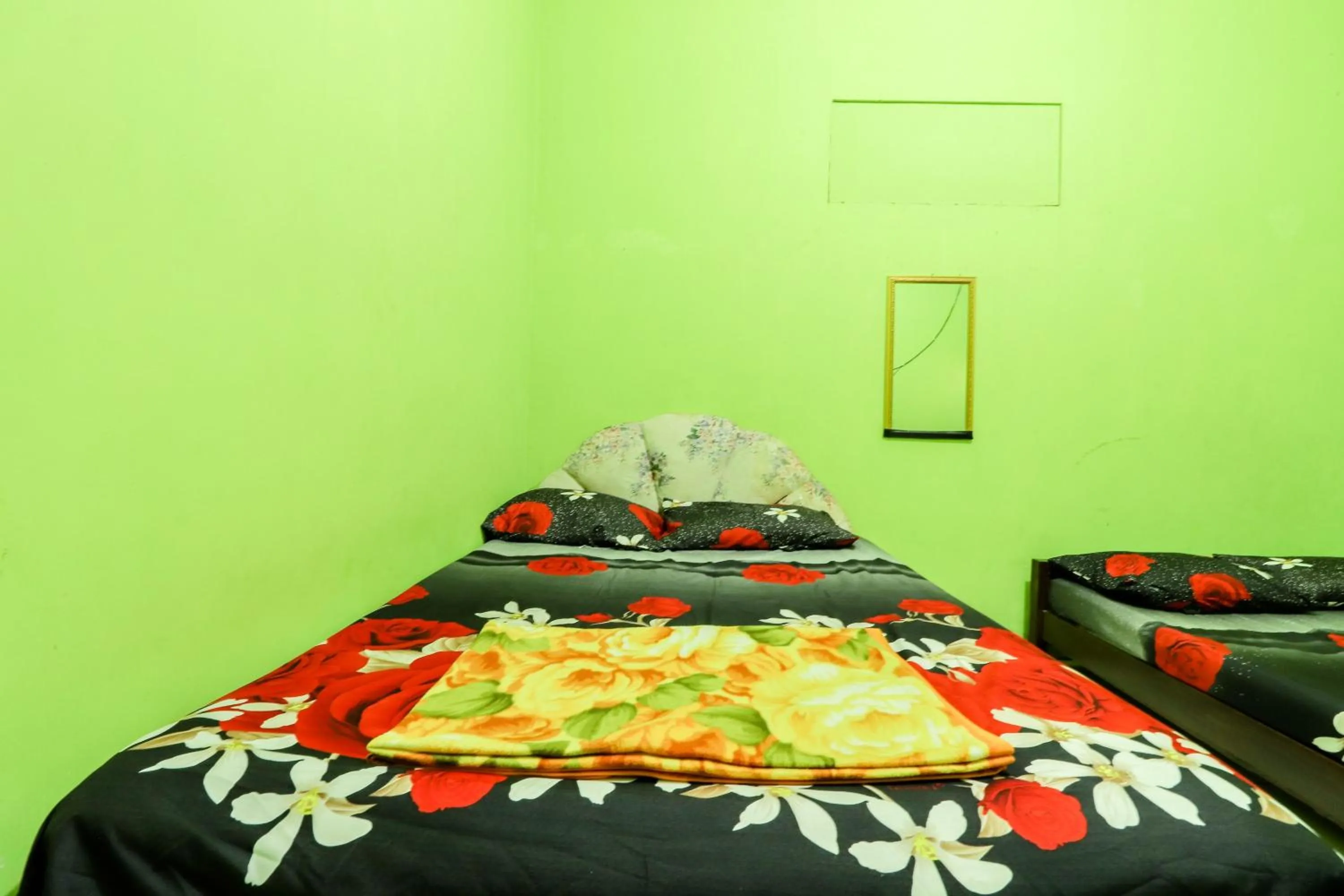 Bedroom, Bed in Penginapan Roro Mendut Syariah