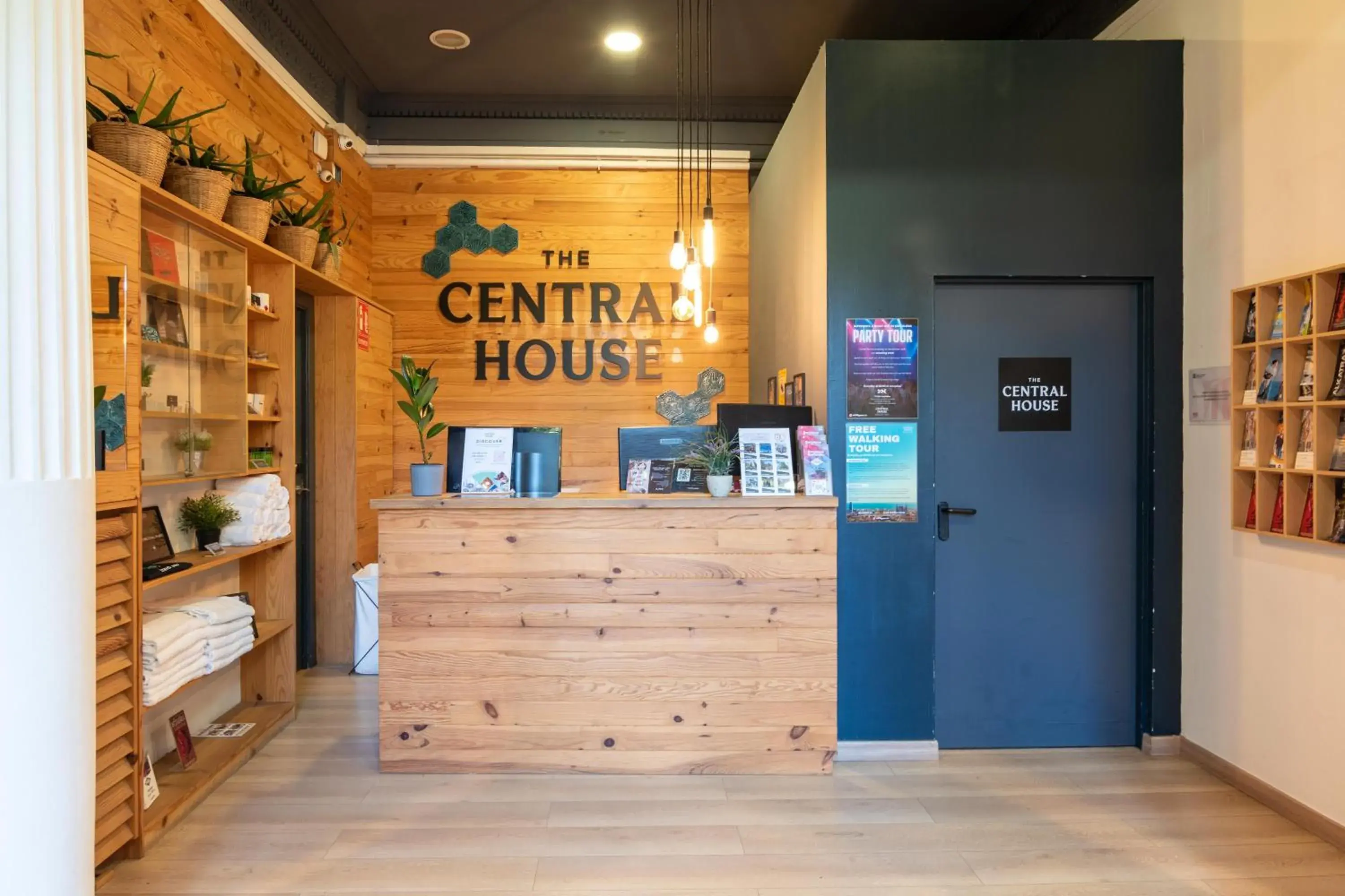 Lobby or reception in The Central House Barcelona Gracia Lobby or reception in The Central House Barcelona Gracia