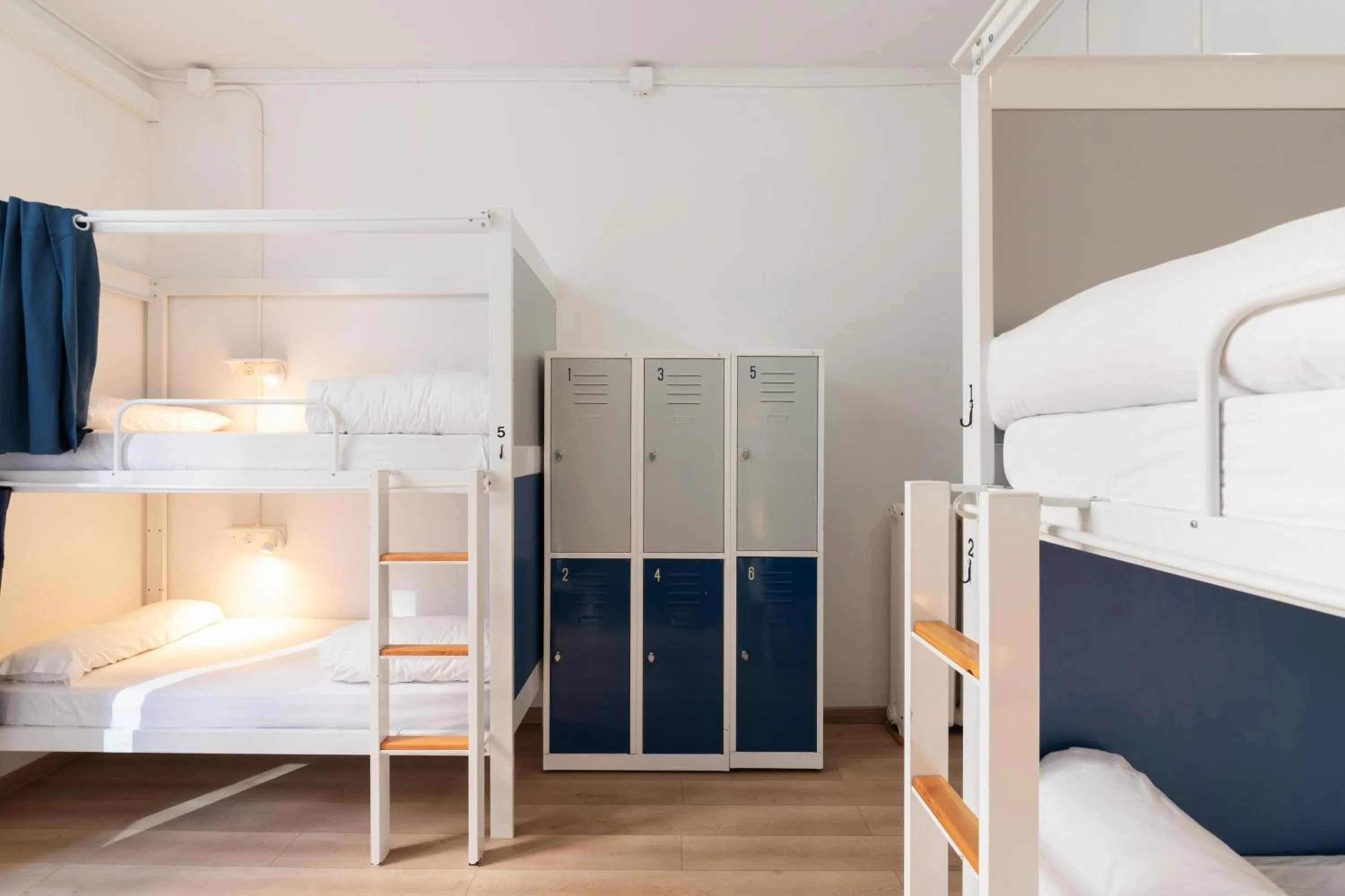 Bedroom, Bed in The Central House Barcelona Gracia