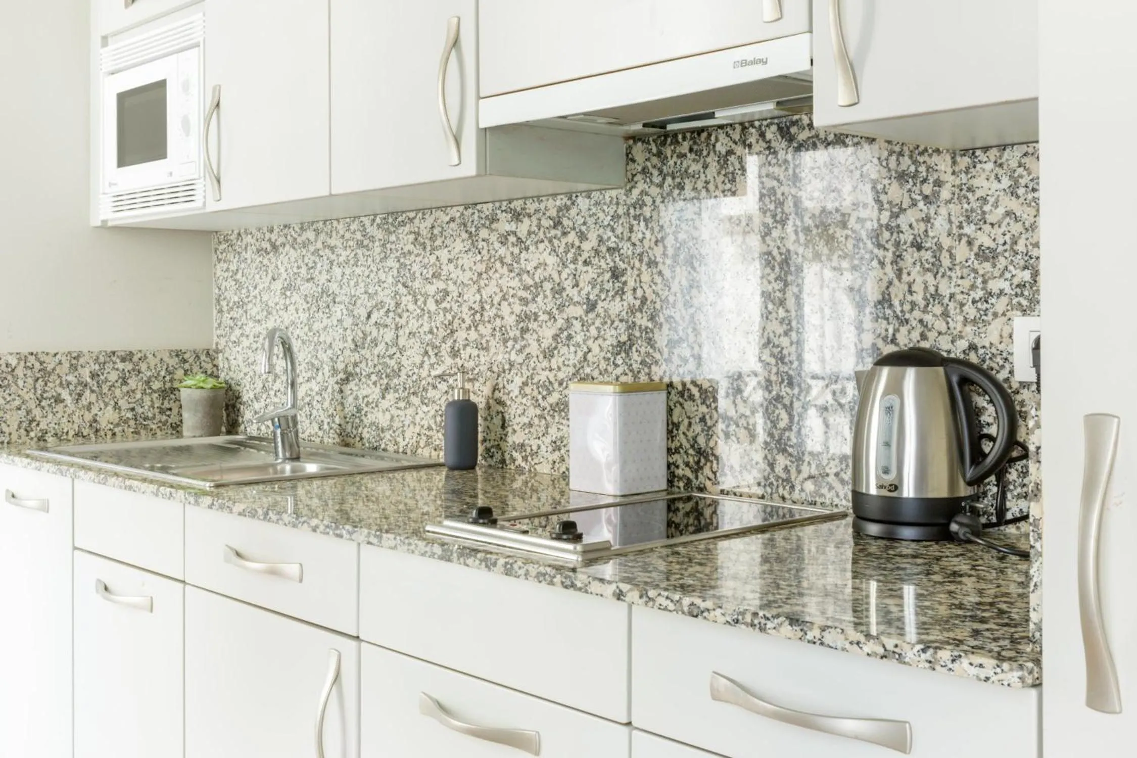 Kitchen or kitchenette in El Alma de las Ramblas