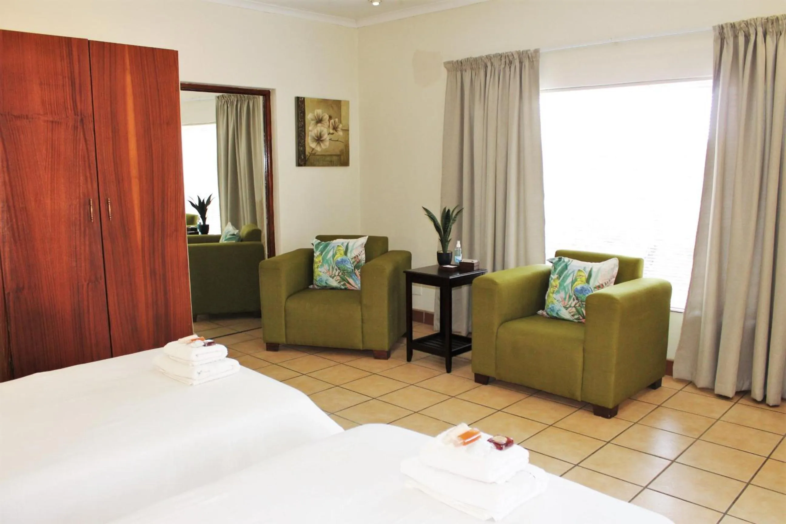 Bed in Ngwenya Boutique Hotel