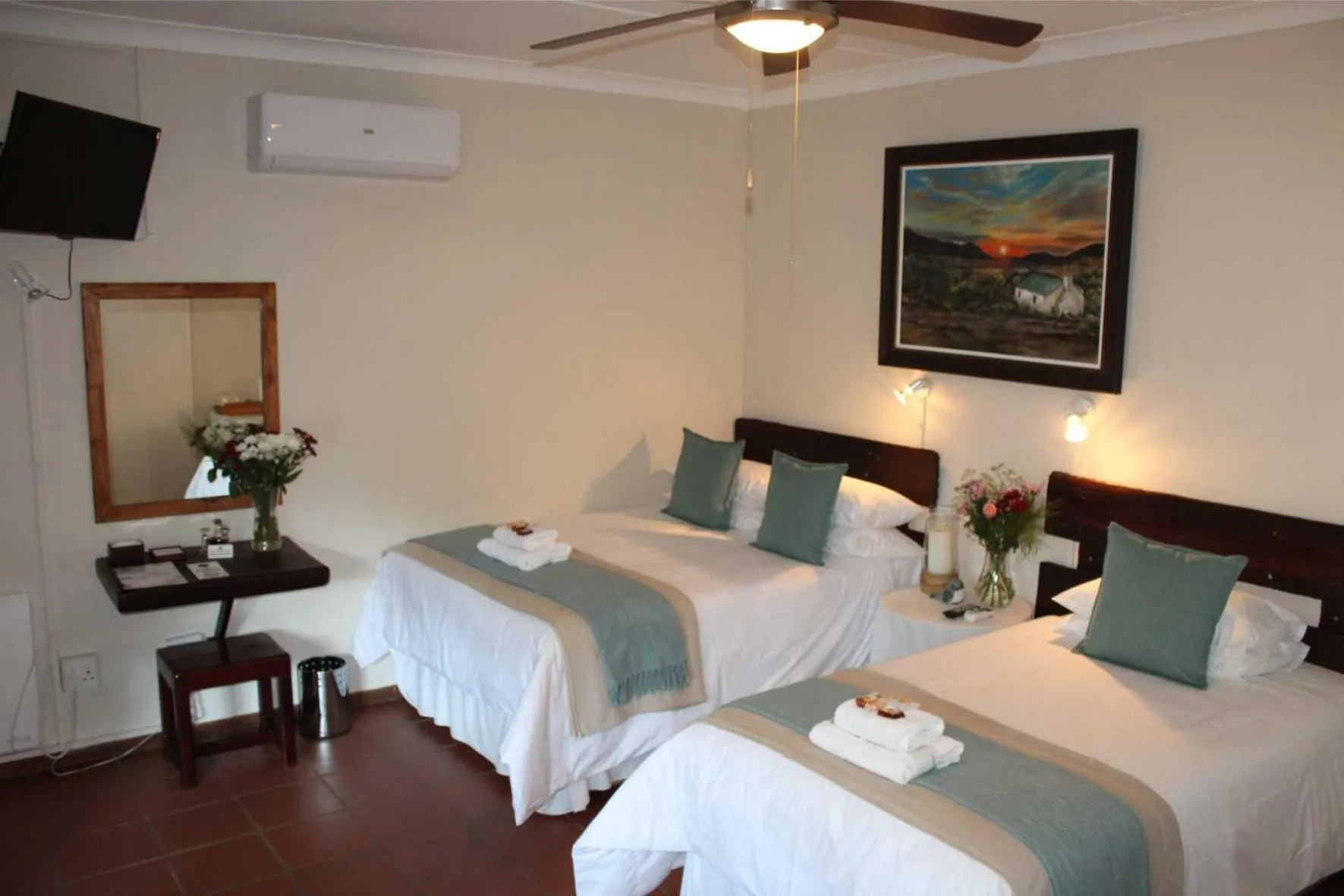 Bedroom, Bed in Ngwenya Boutique Hotel