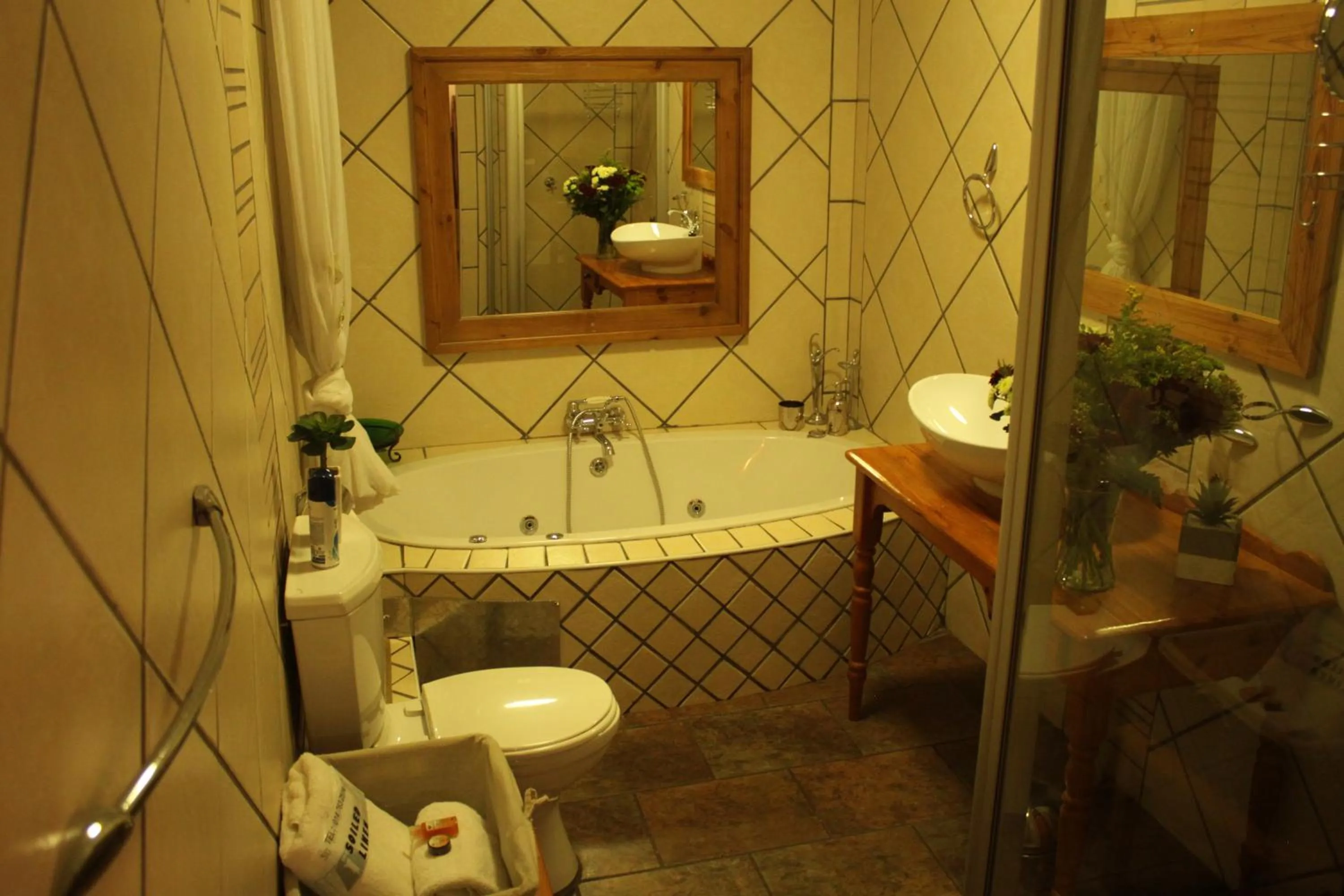 Ngwenya Boutique Hotel