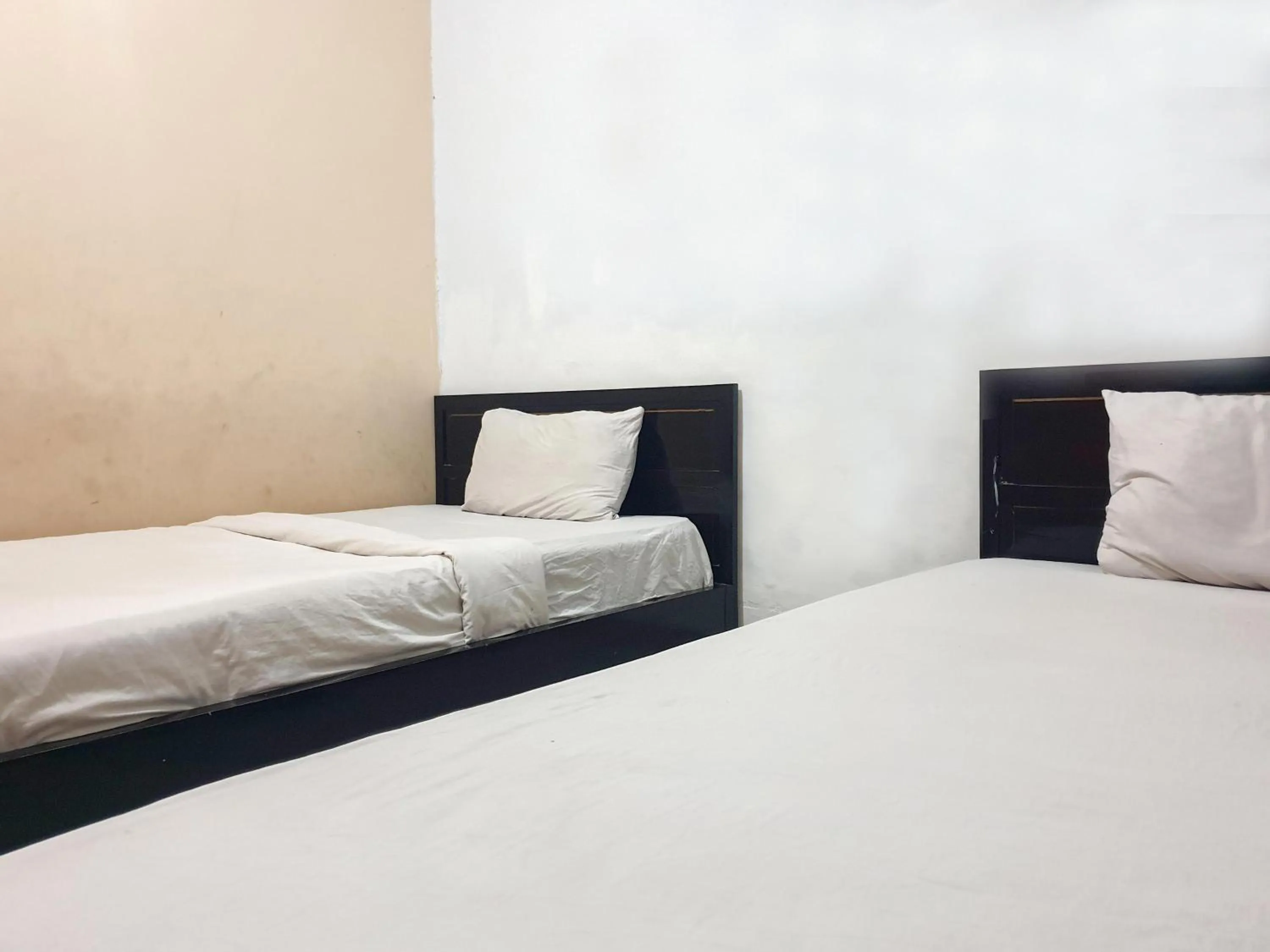 Grand Azizah Makassar RedPartner