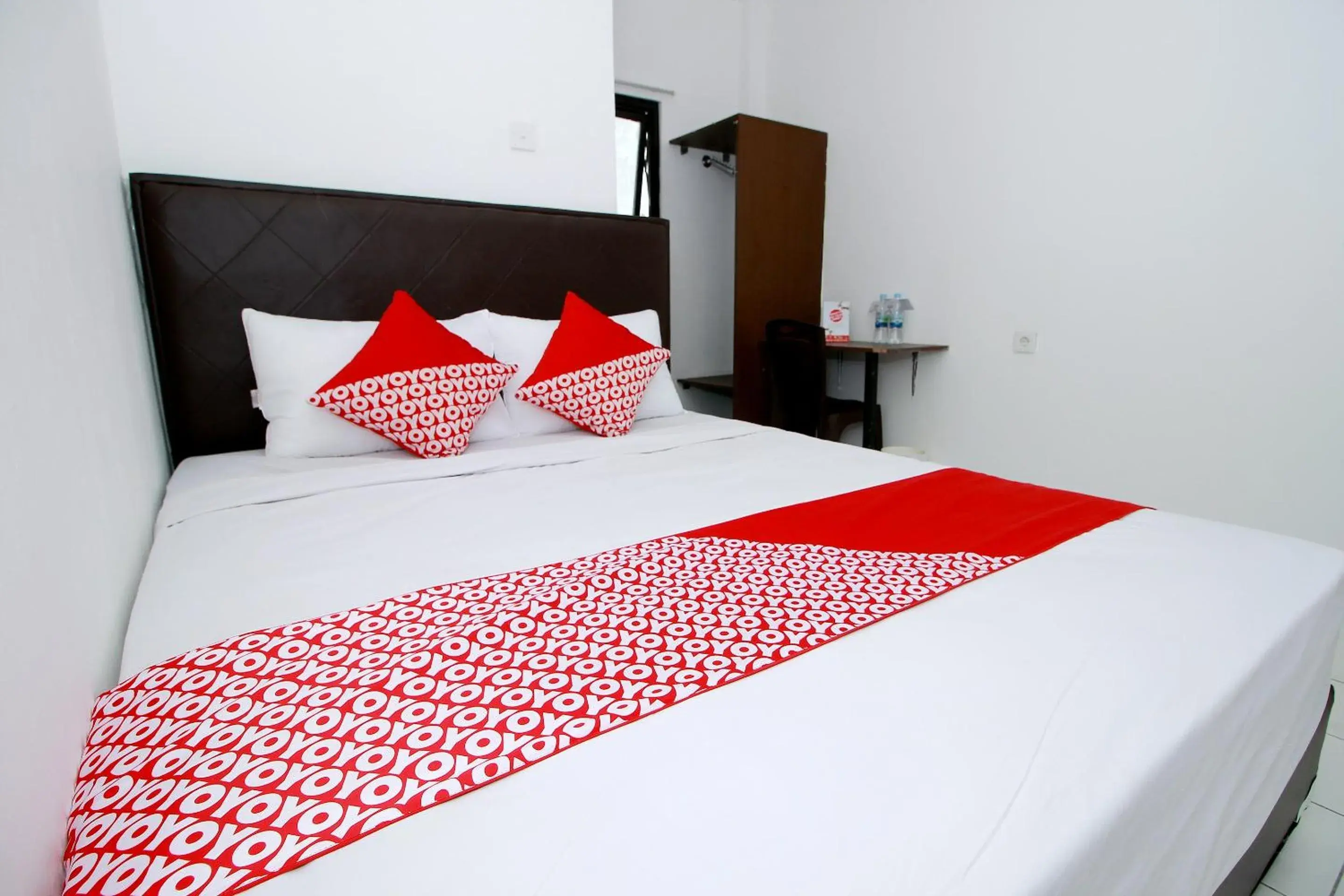 Bedroom in Hotel O Jati Exclusive Homestay Bedroom in Hotel O Jati Exclusive Homestay