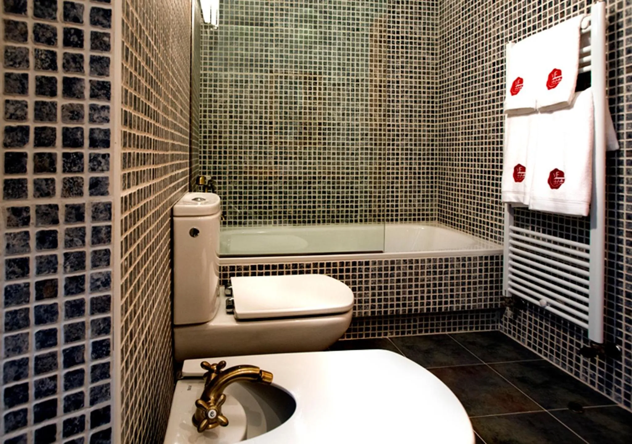 Bathroom in Villa Ferrera Posada Rural
