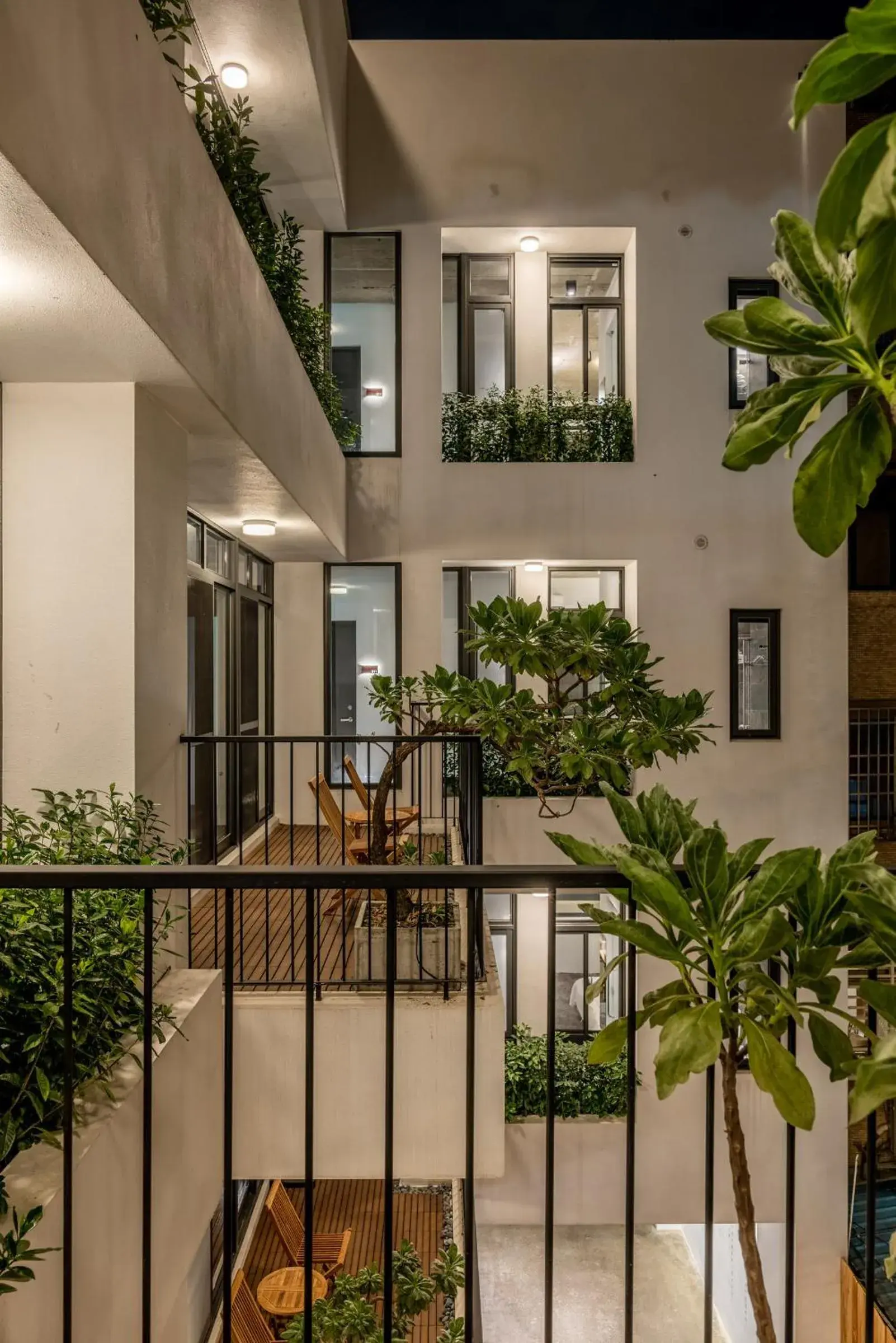 Garden view in SI Hotel Garden view in SI Hotel