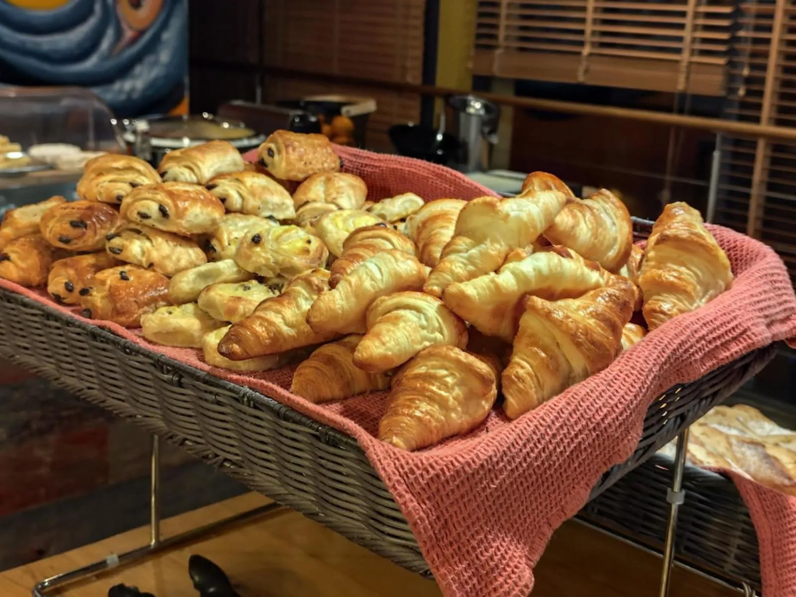 Breakfast in Best Western Linko Aubagne
