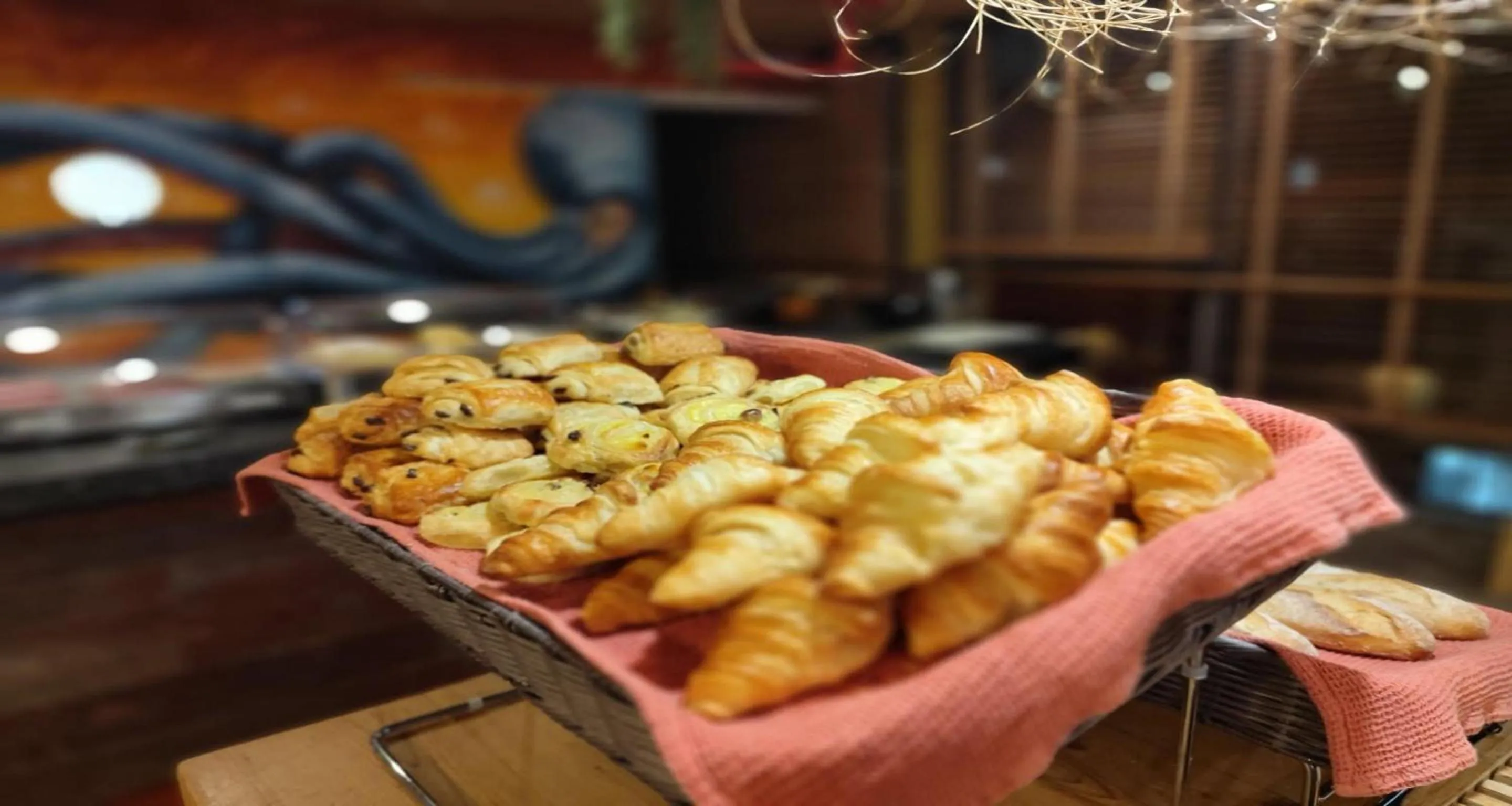 Breakfast in Best Western Linko Aubagne
