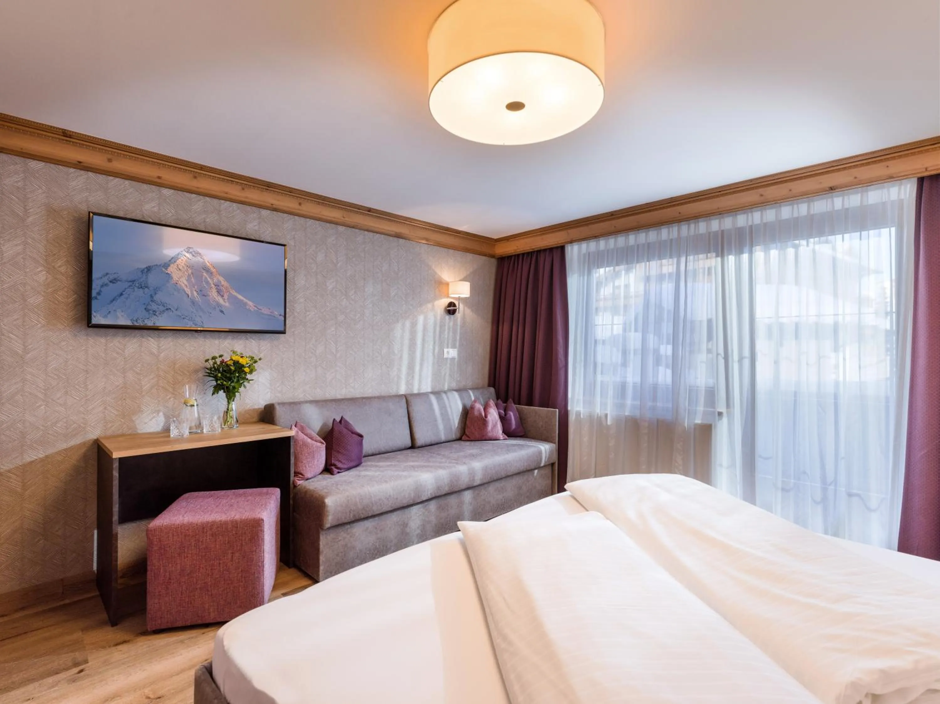 Photo of the whole room, Bed in Hotel Kössler