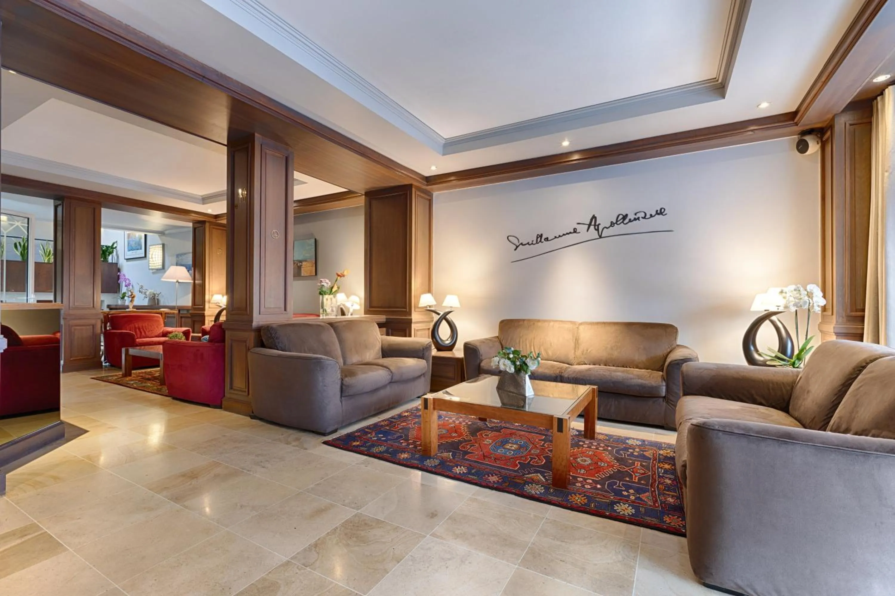 Living room in Apollinaire