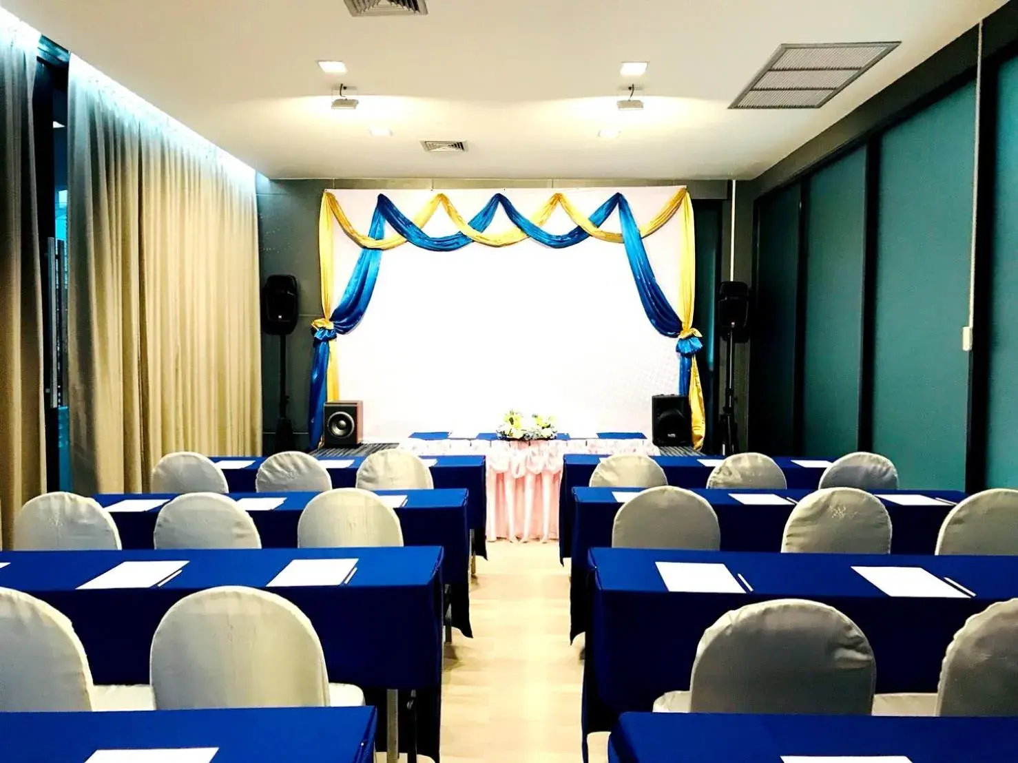 Mantra Varee Hotel Mantra Varee Hotel