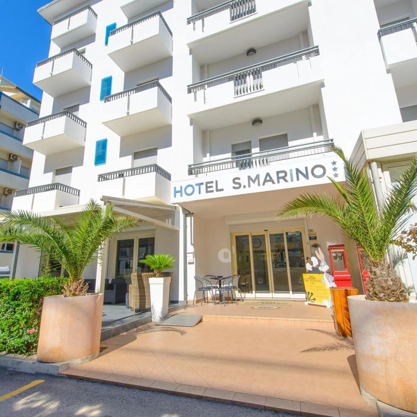 Property building in Hotel San Marino