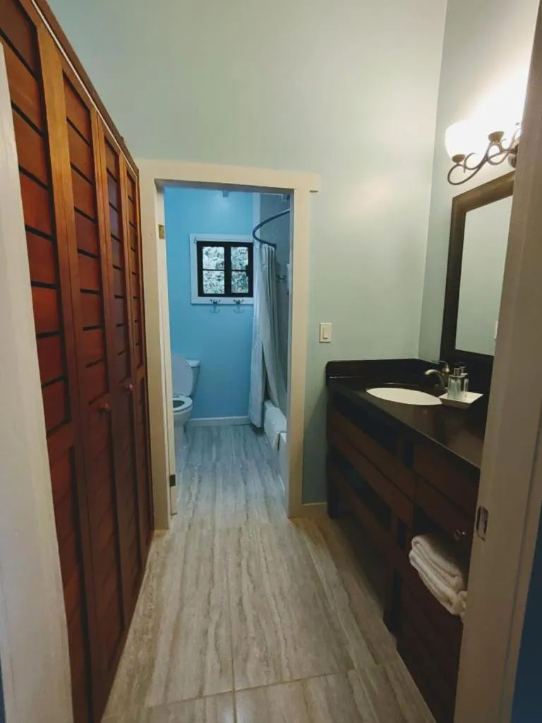 Bathroom in Santa Cruz Cabins