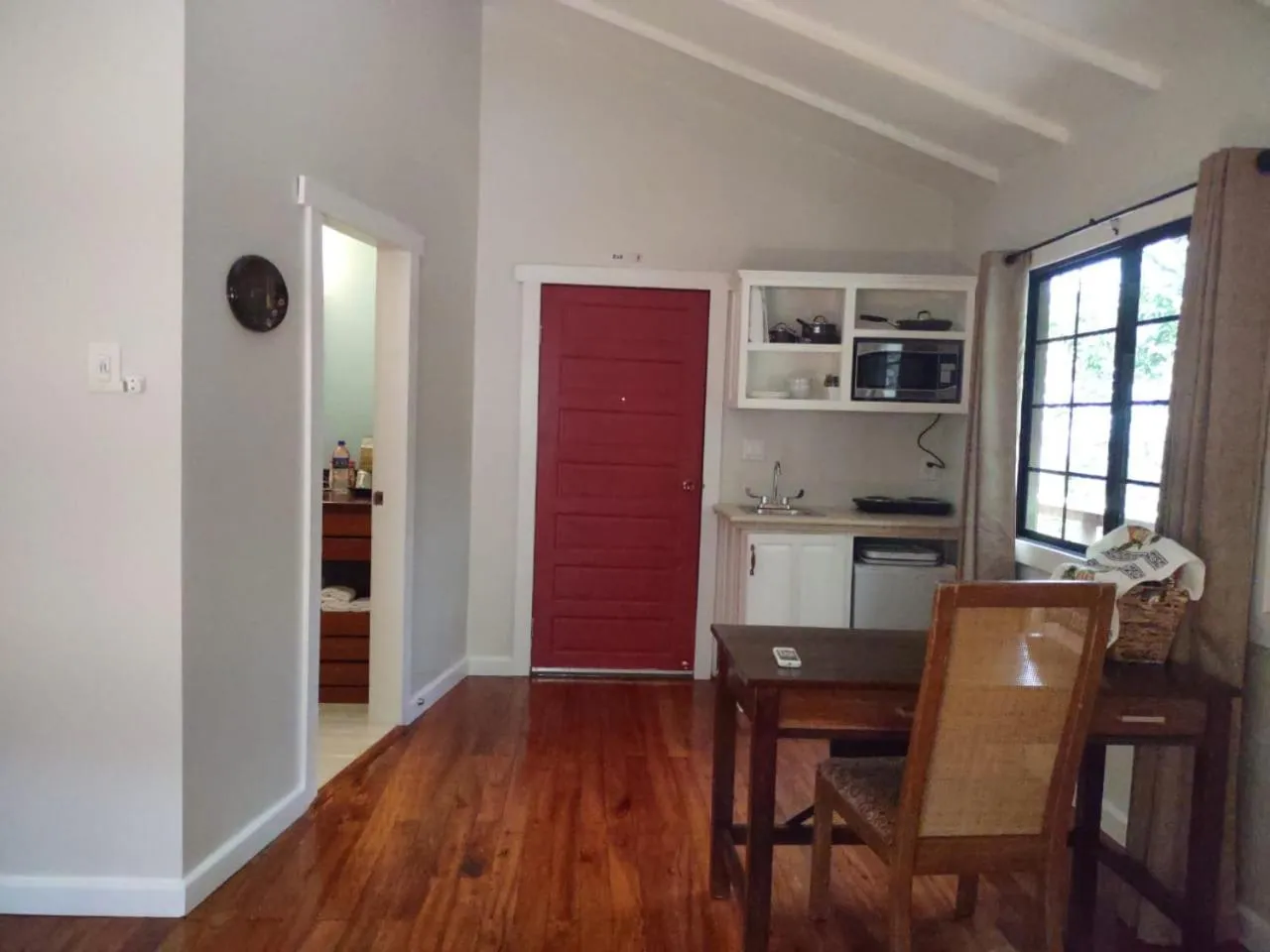 Kitchen or kitchenette in Santa Cruz Cabins
