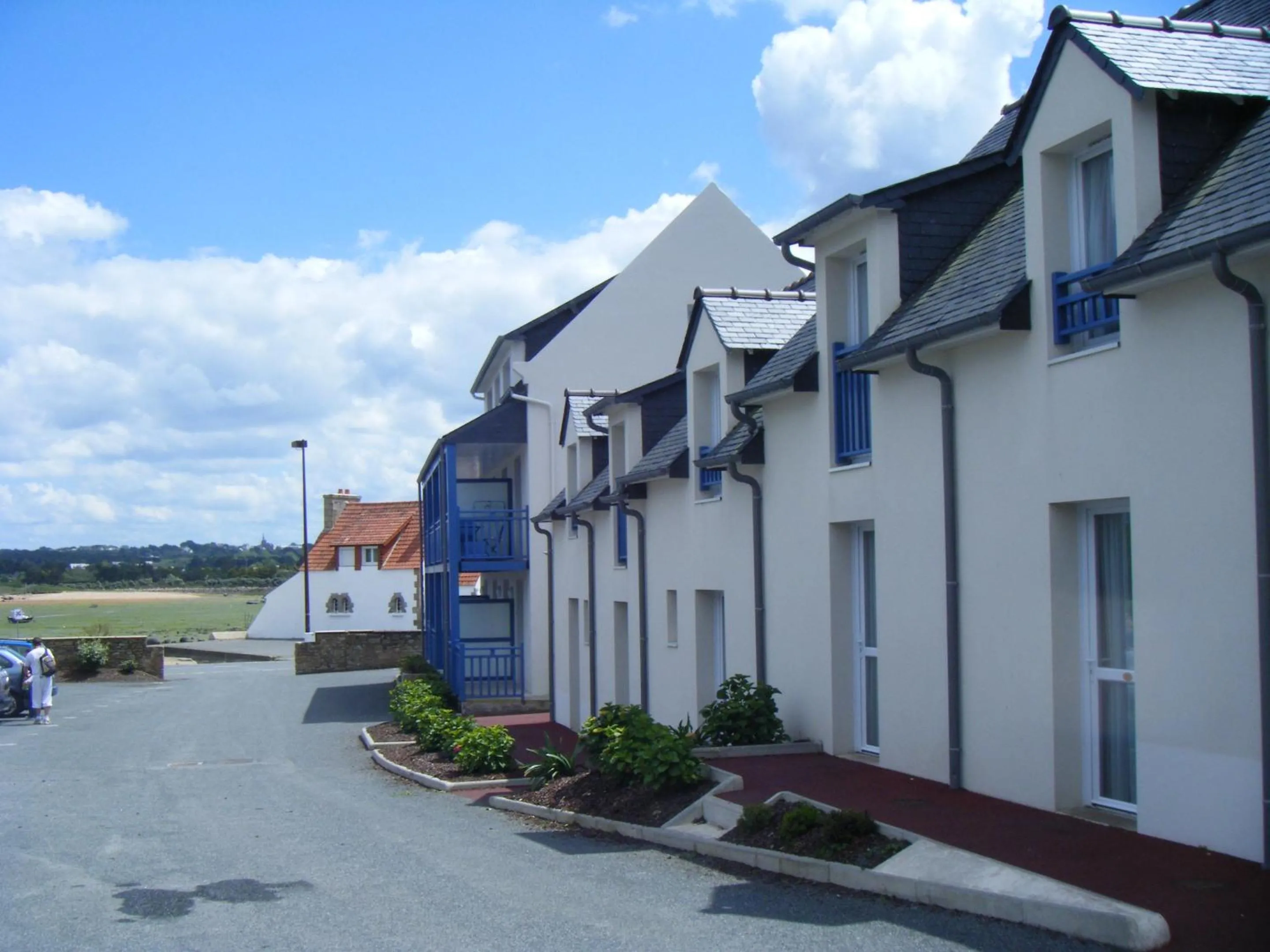Property building in Résidence Odalys La Baie de Sainte Anne