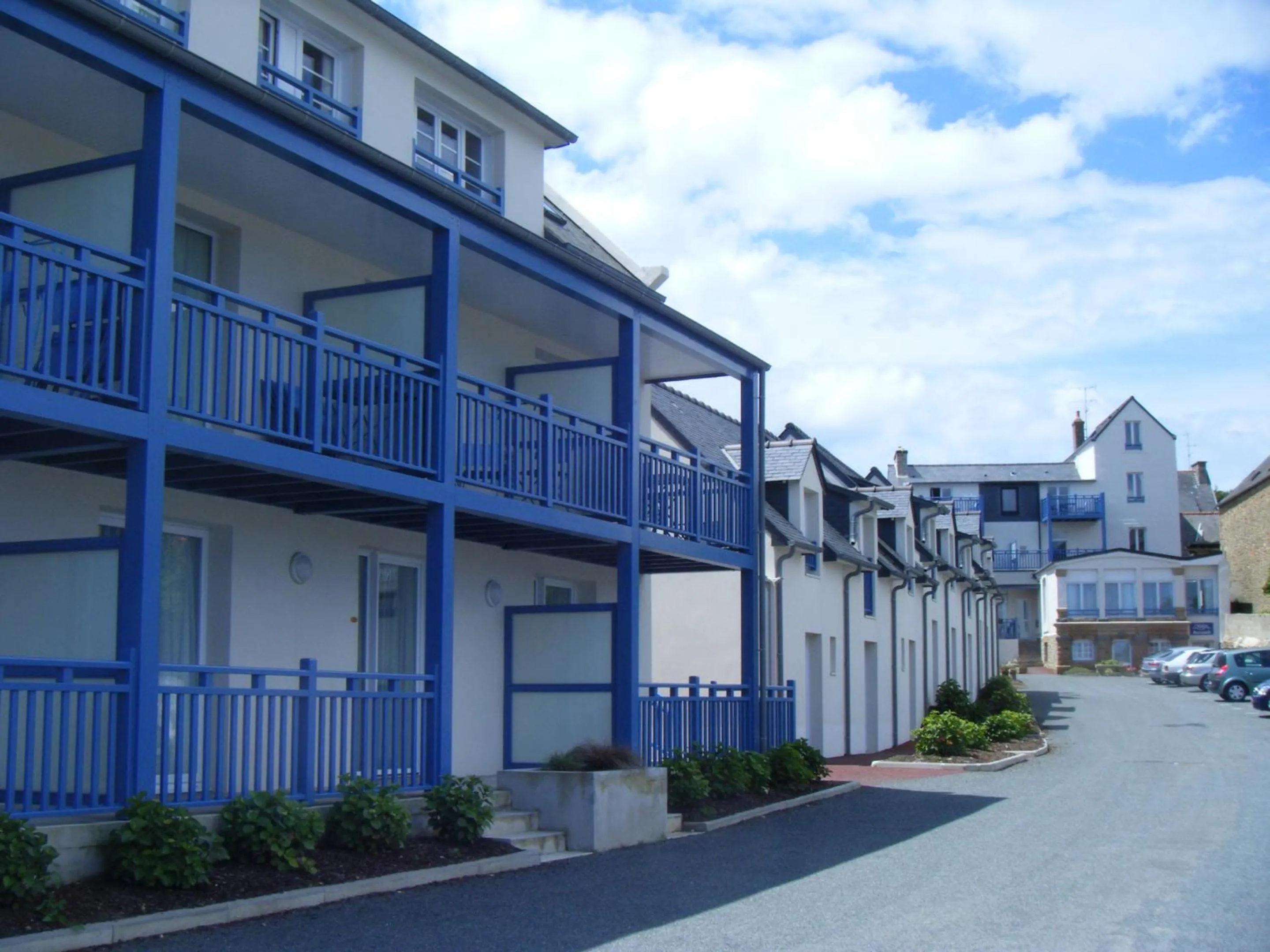 Property building in Résidence Odalys La Baie de Sainte Anne