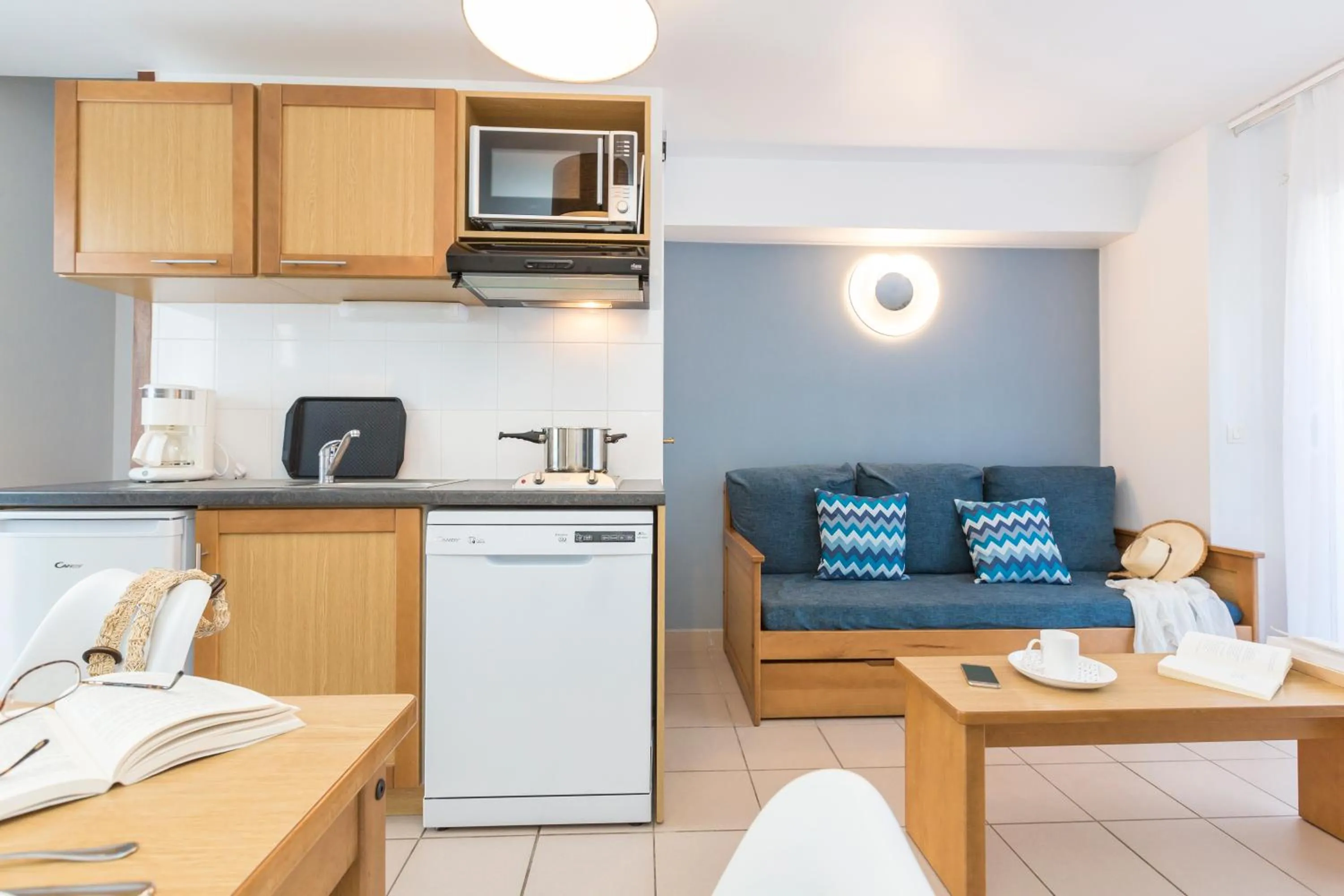 Kitchen or kitchenette in Résidence Odalys La Baie de Sainte Anne