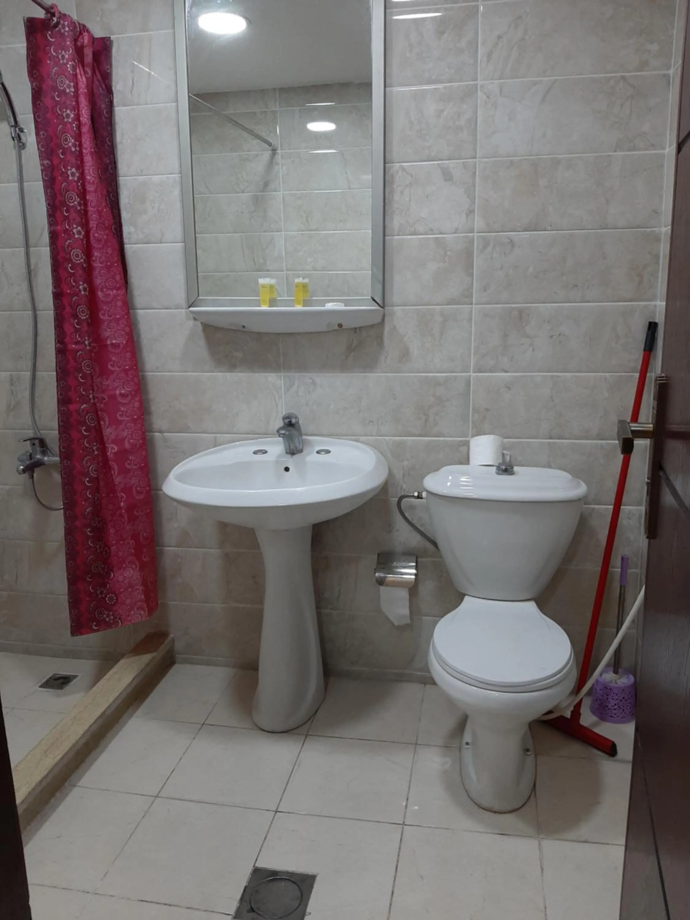 Bathroom in Zuwwar Aqaba