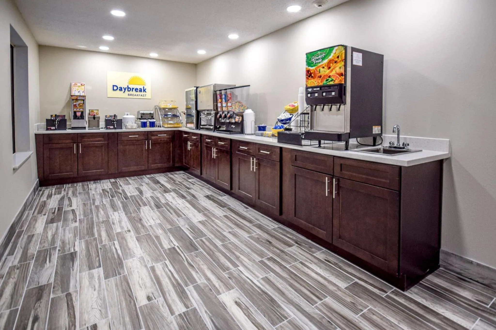Continental breakfast in Days Inn & Suites by Wyndham Wisconsin Dells