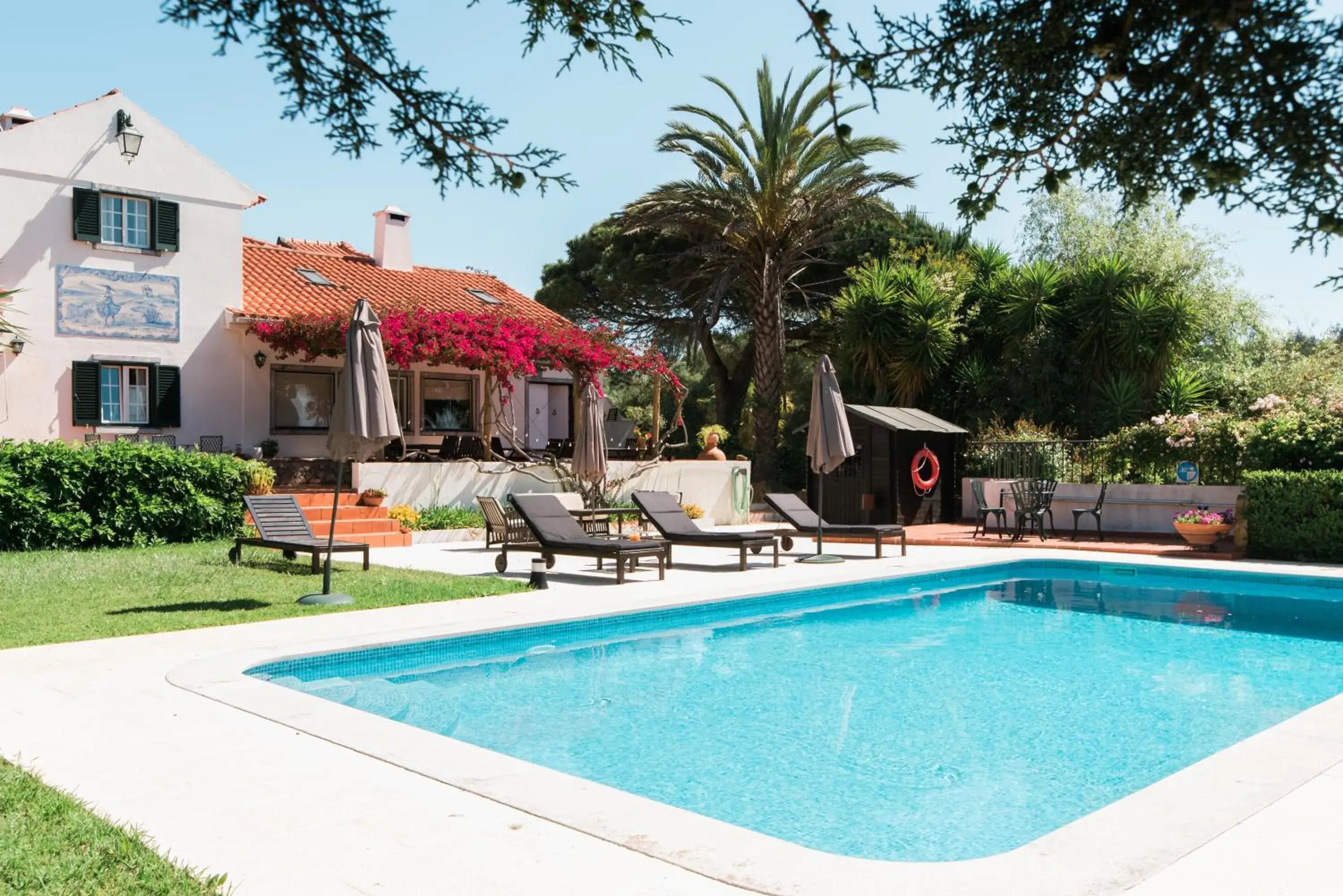 Property building in Quinta Verde Sintra - Casa de Campo Property building in Quinta Verde Sintra - Casa de Campo