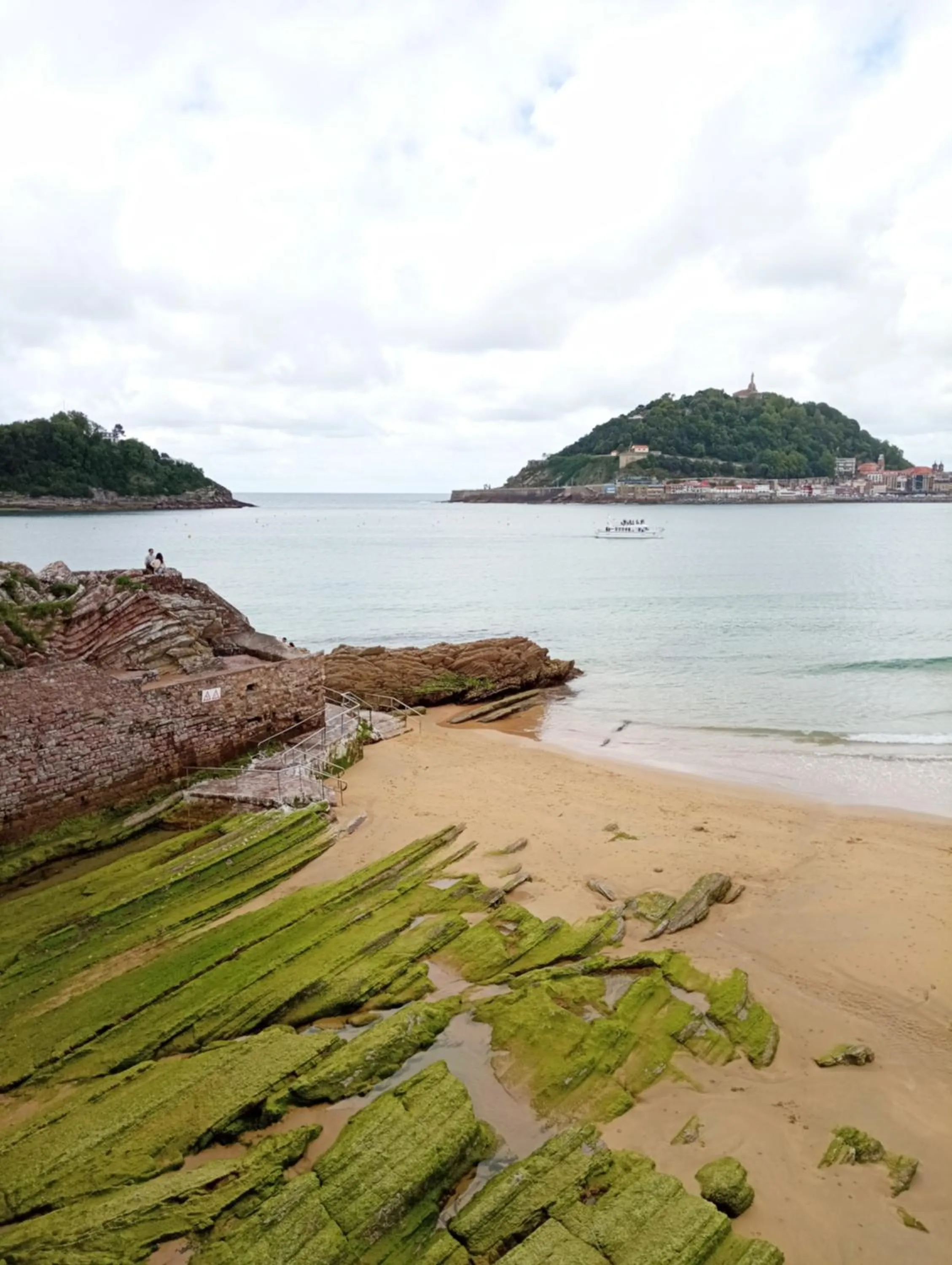 Beach in Colectia Hotel Ondarreta