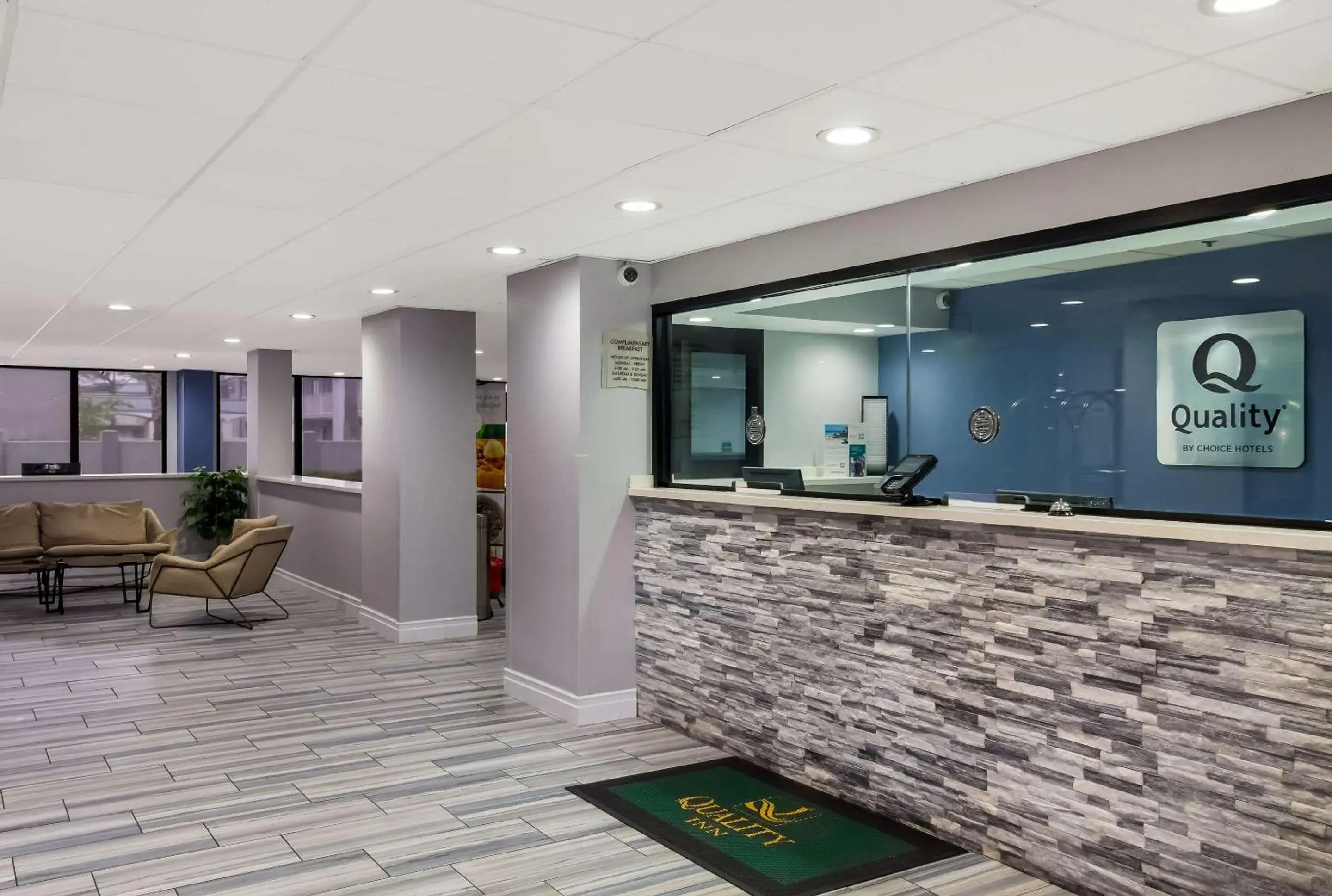 Lobby or reception in Quality Inn Houston East I-10 Lobby or reception in Quality Inn Houston East I-10