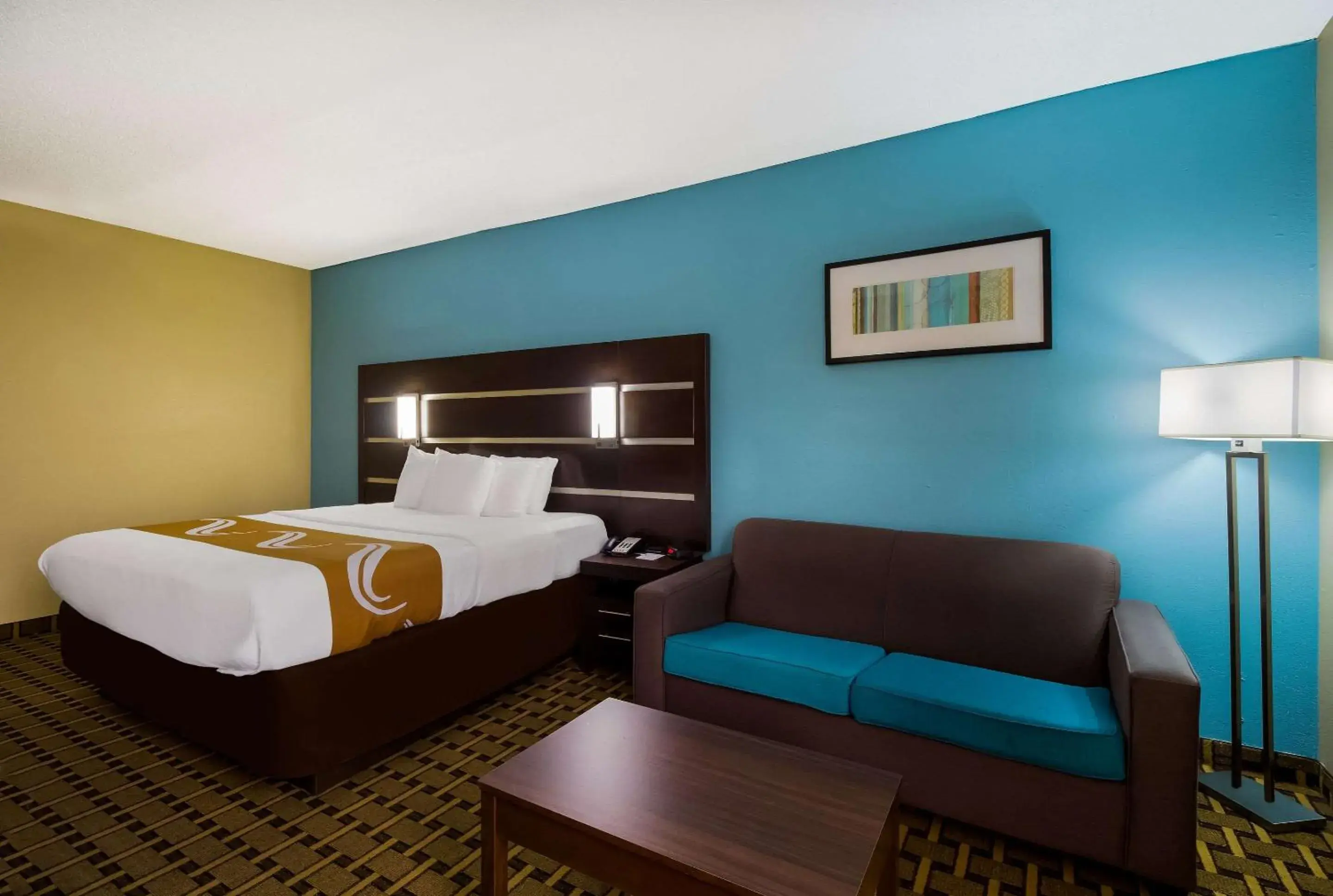 Bedroom, Bed in Quality Inn Houston East I-10 Bedroom, Bed in Quality Inn Houston East I-10