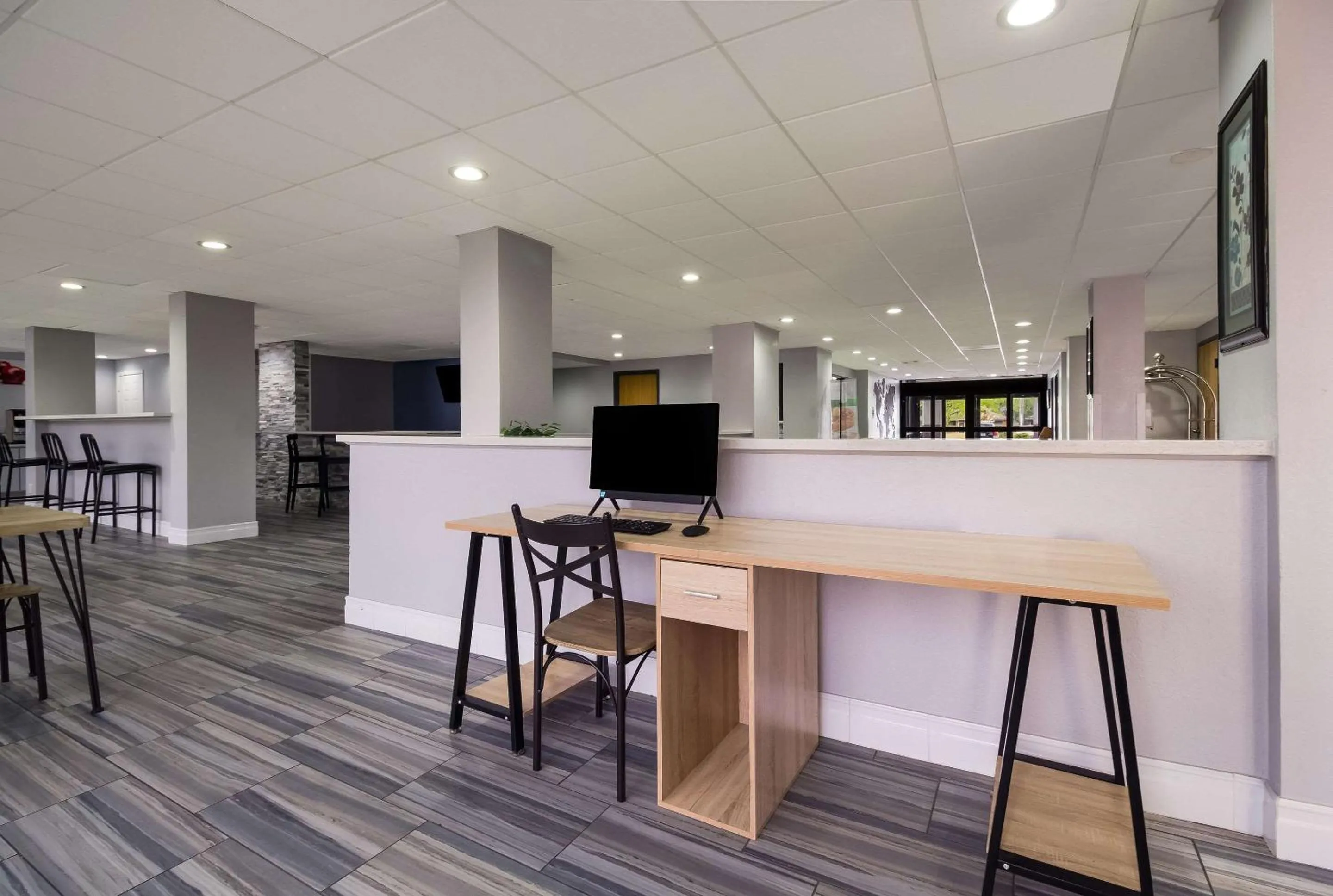 Business facilities in Quality Inn Houston East I-10