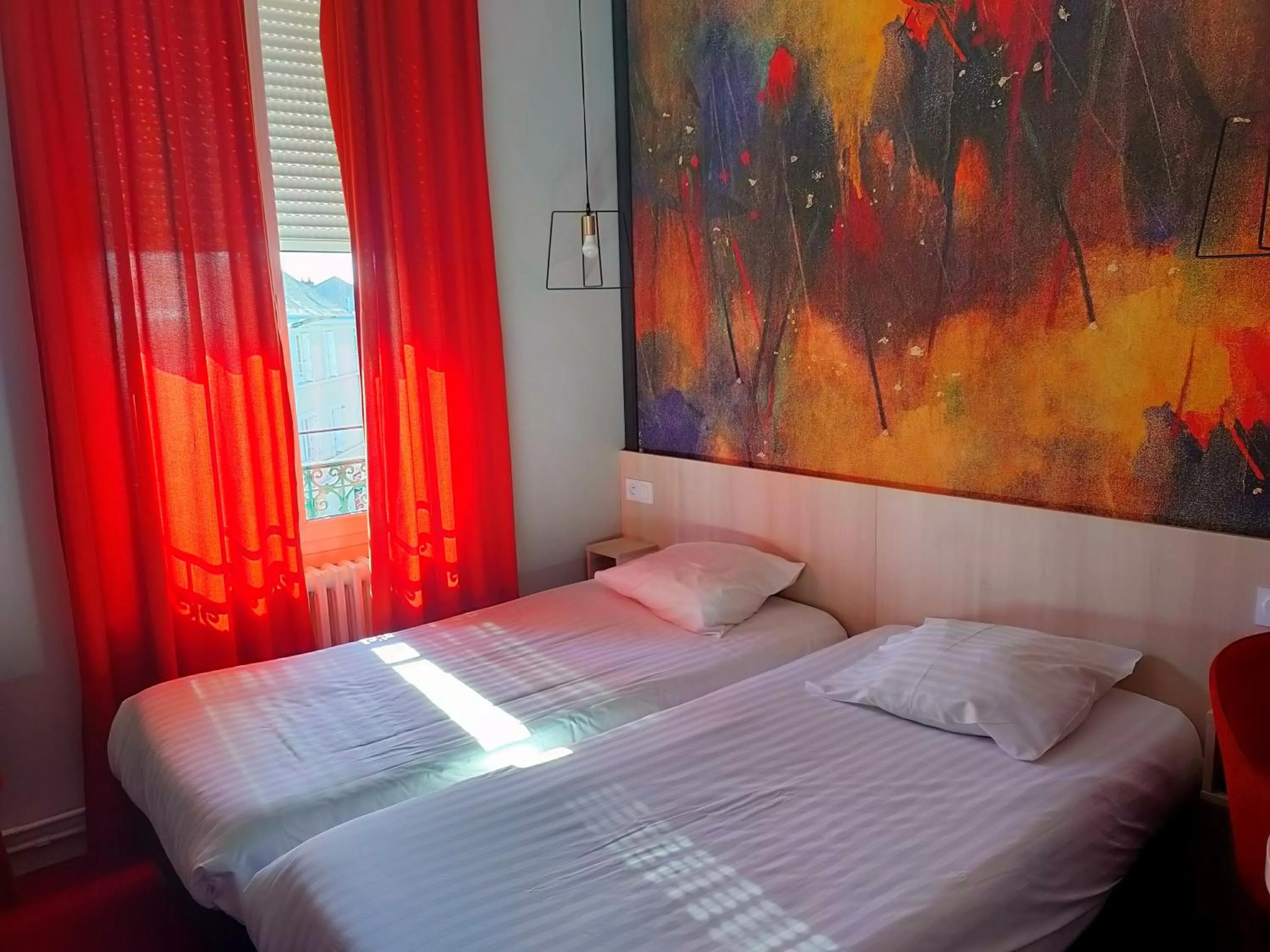 Bedroom, Bed in Hotel Iena