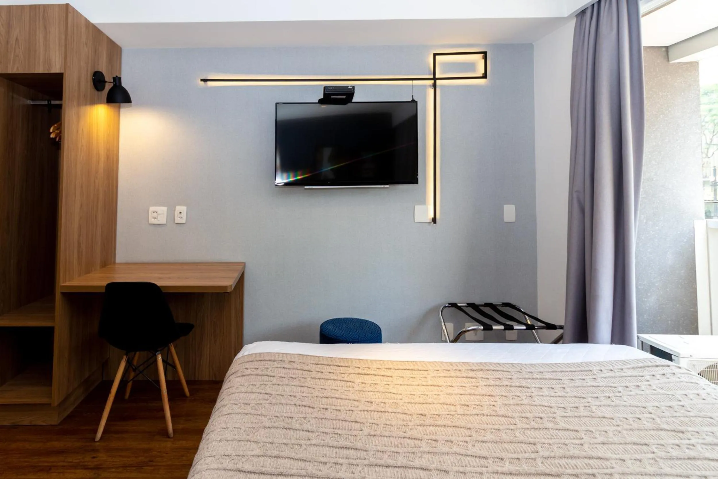 TV and multimedia, Bed in 360 São Luis