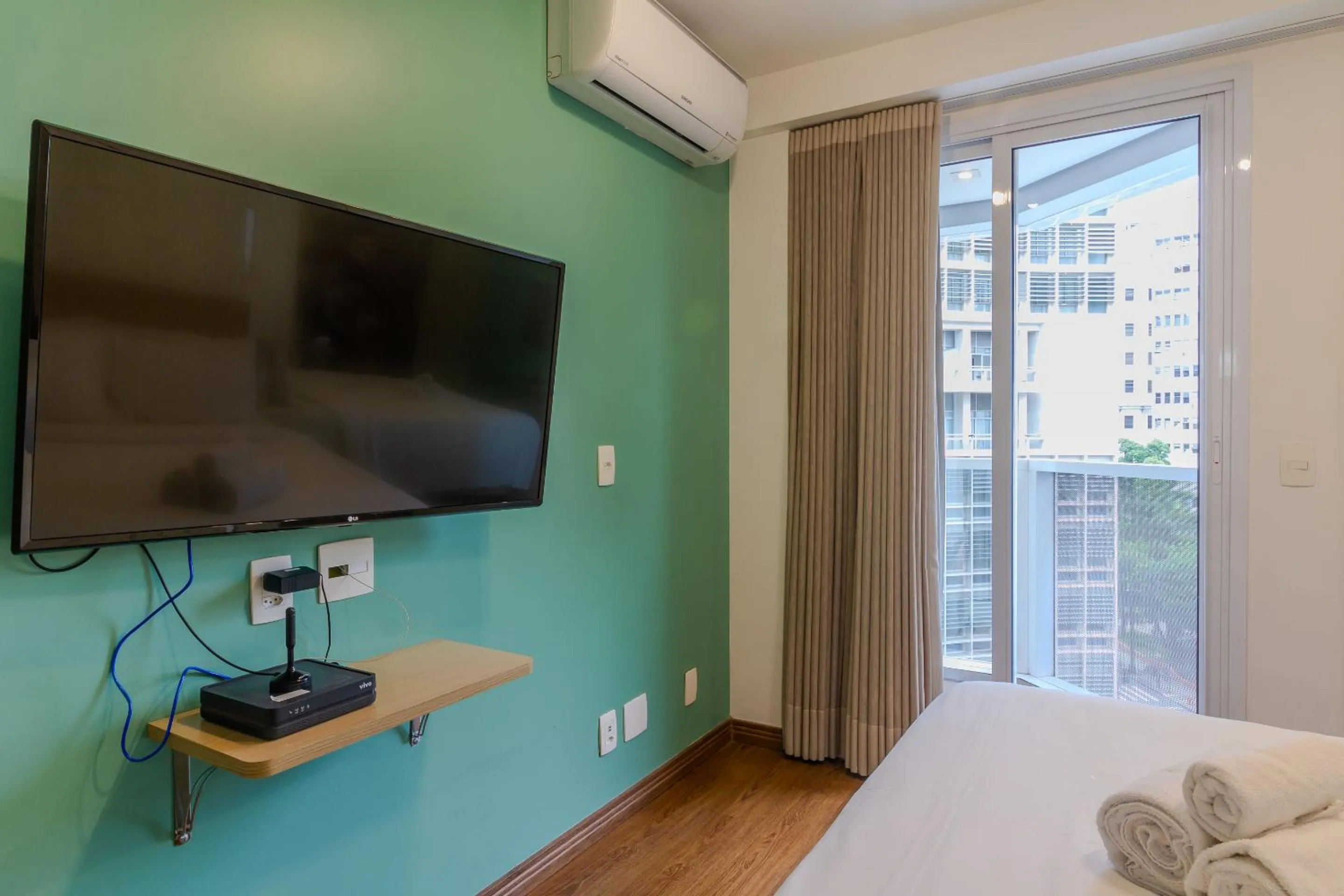 TV and multimedia, Bed in 360 São Luis