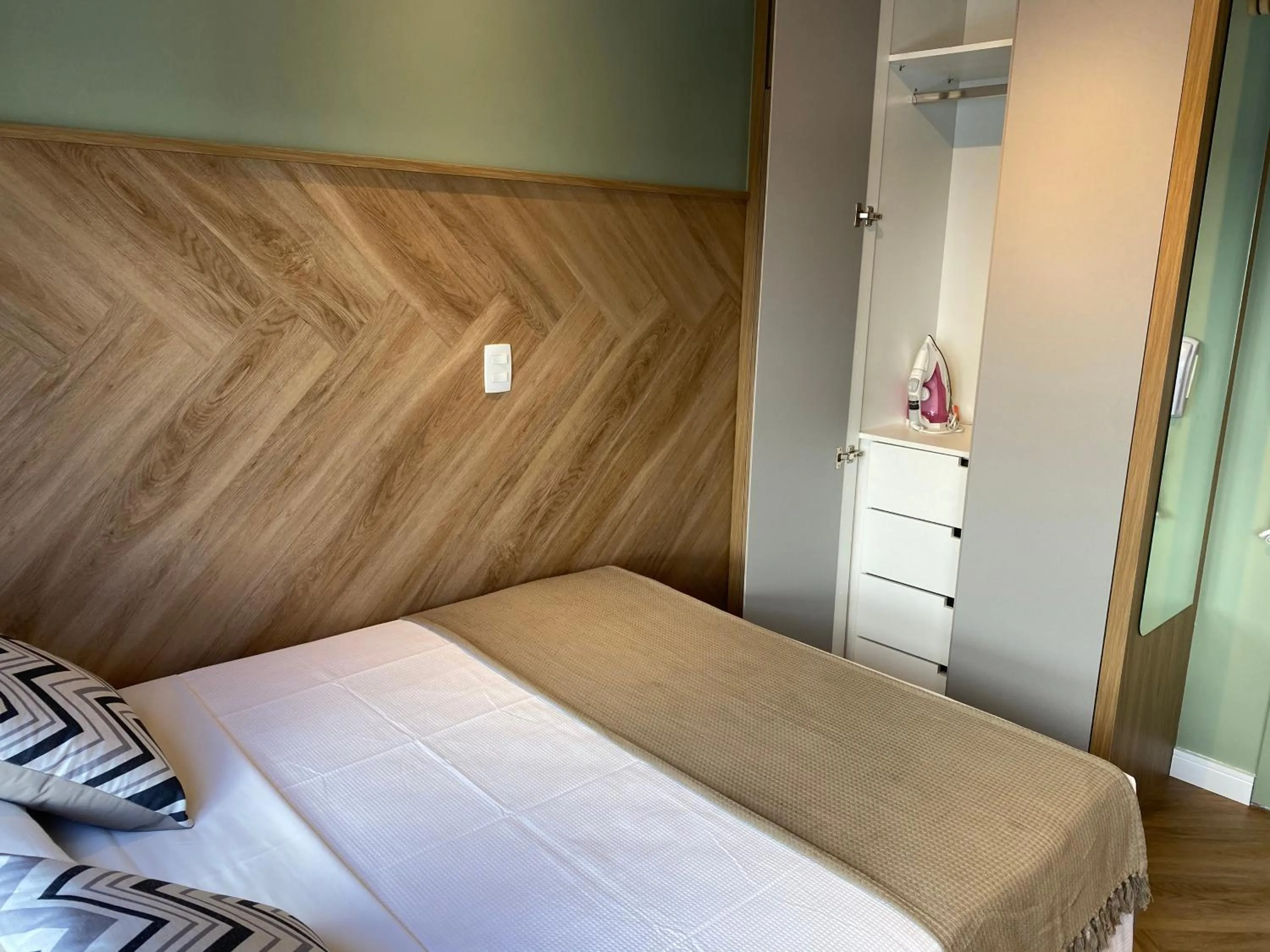 Photo of the whole room, Bed in 360 São Luis