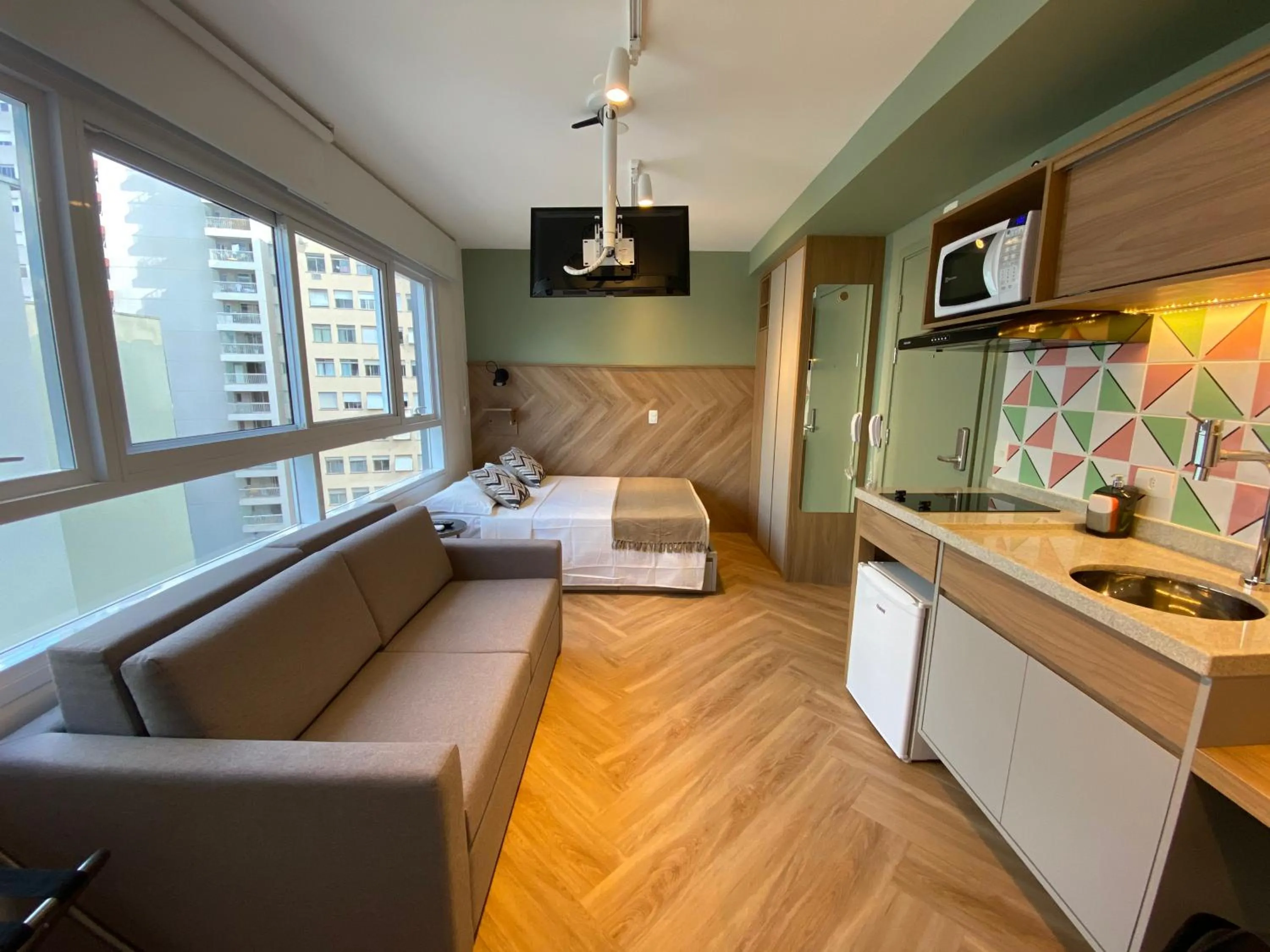 Photo of the whole room in 360 São Luis