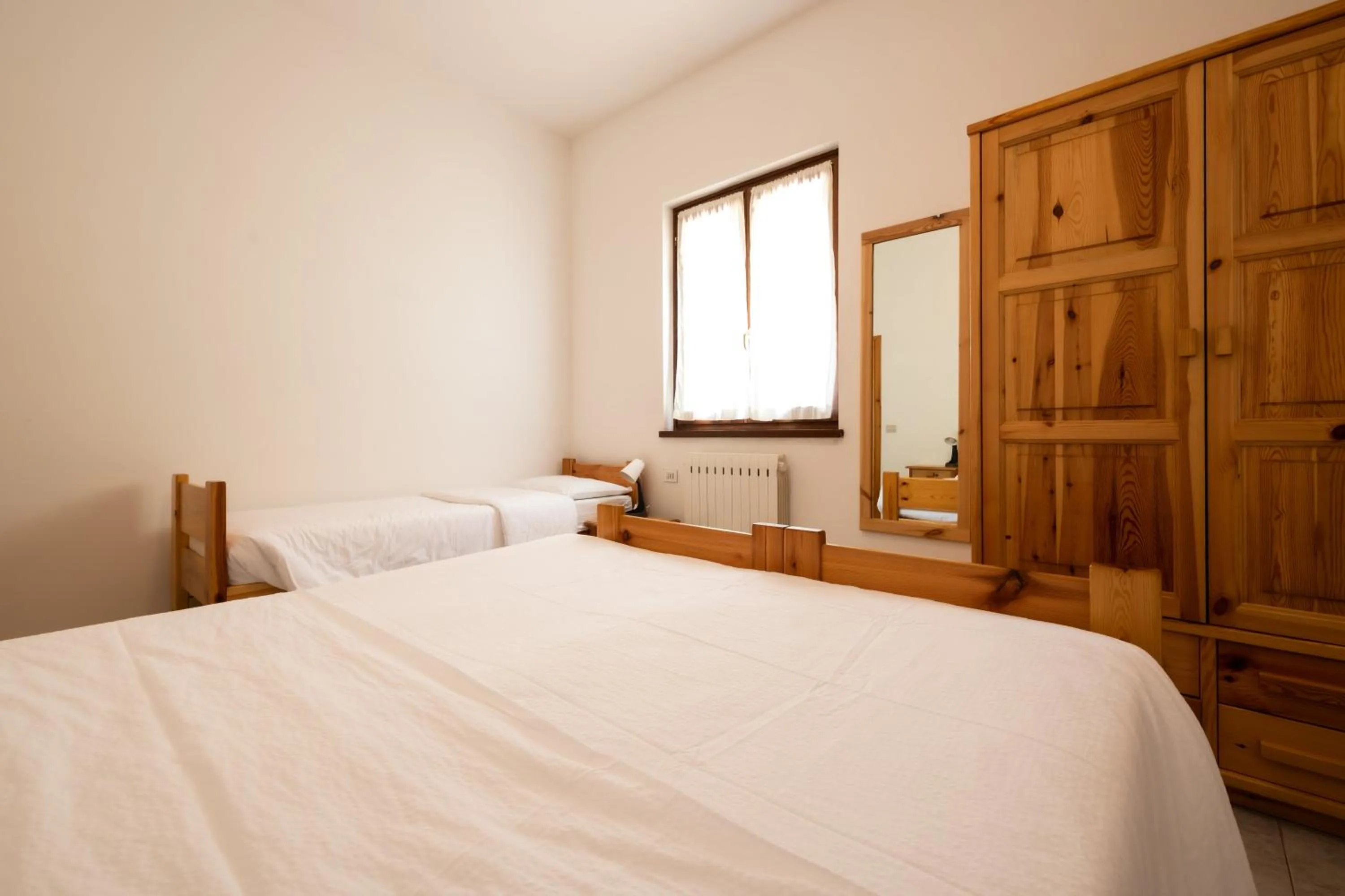 Bed in Appartamenti Lembondel - Ledro