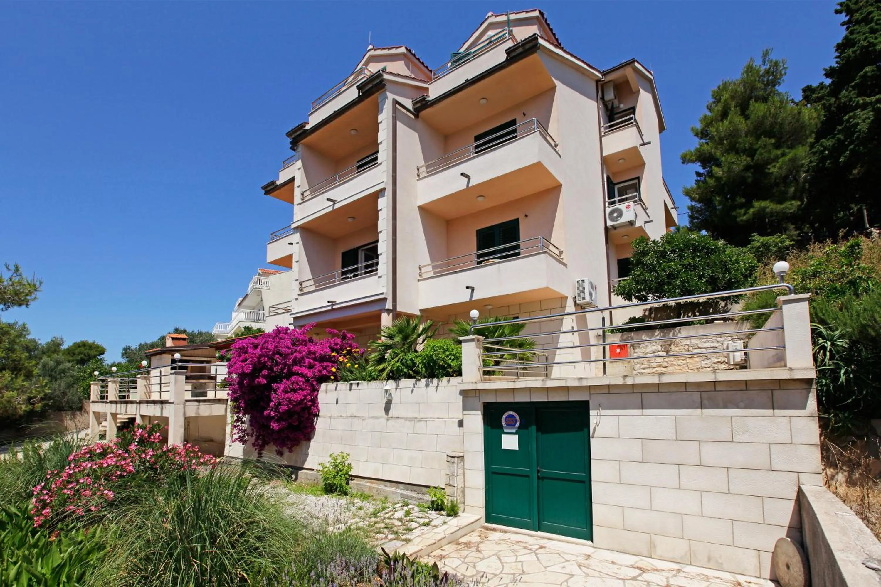 Facade/entrance in Apartments Vala