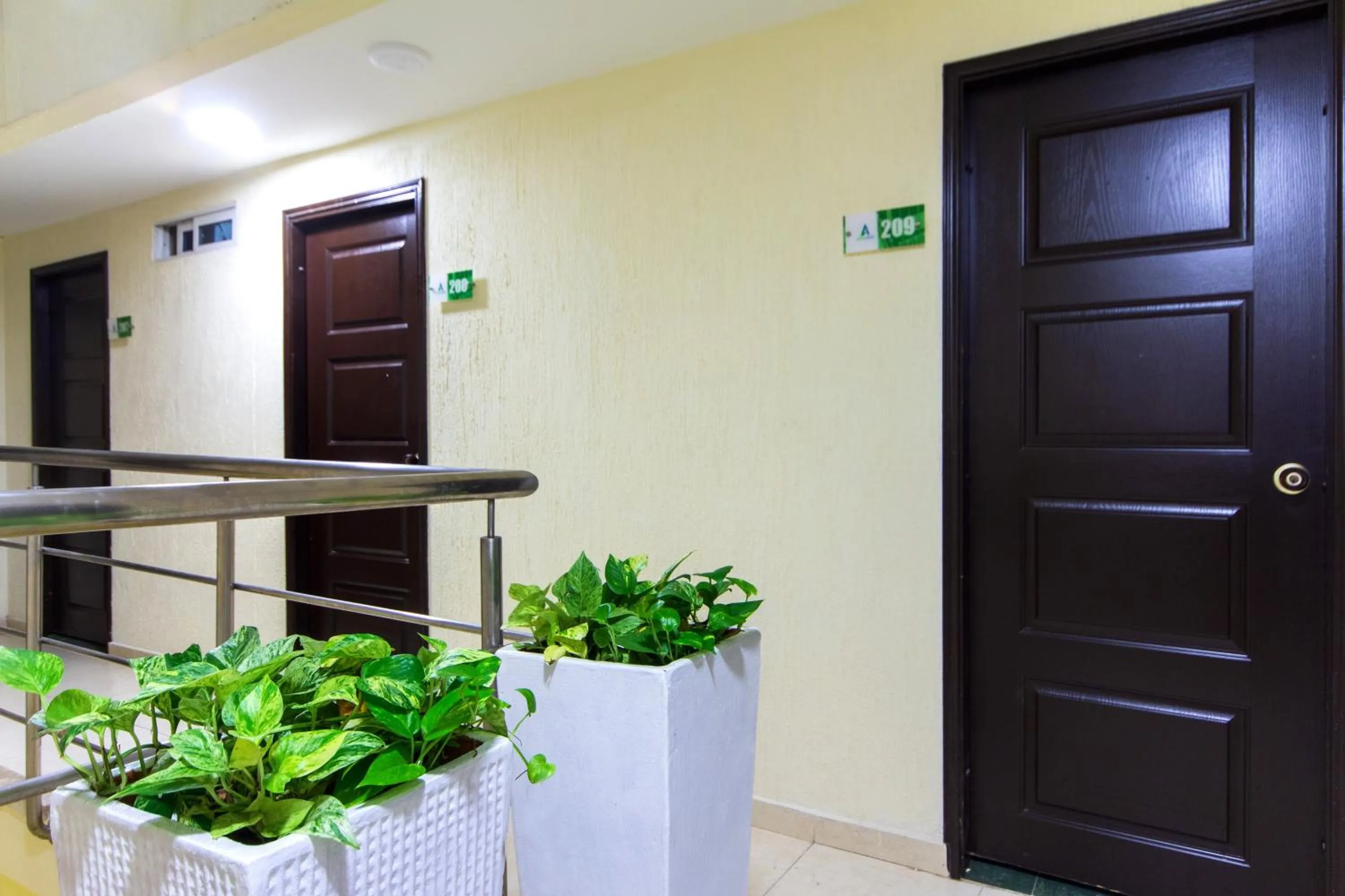 Area and facilities in Hotel Avexi Suites By GEH Suites
